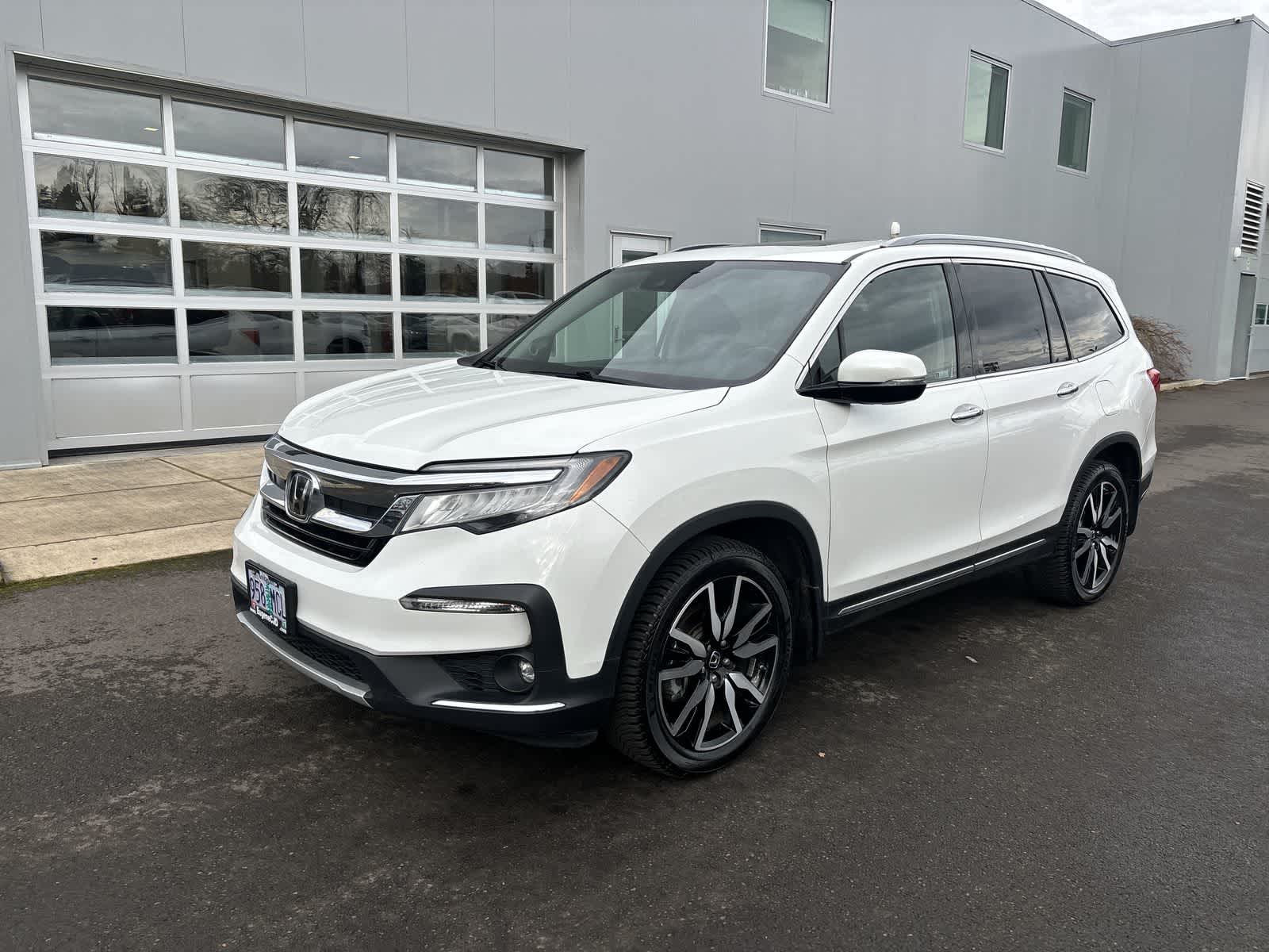 Thumbnail: 2020 Honda Pilot - 1