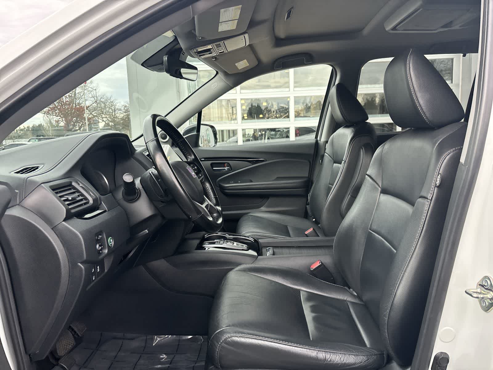 Thumbnail: 2020 Honda Pilot - 7