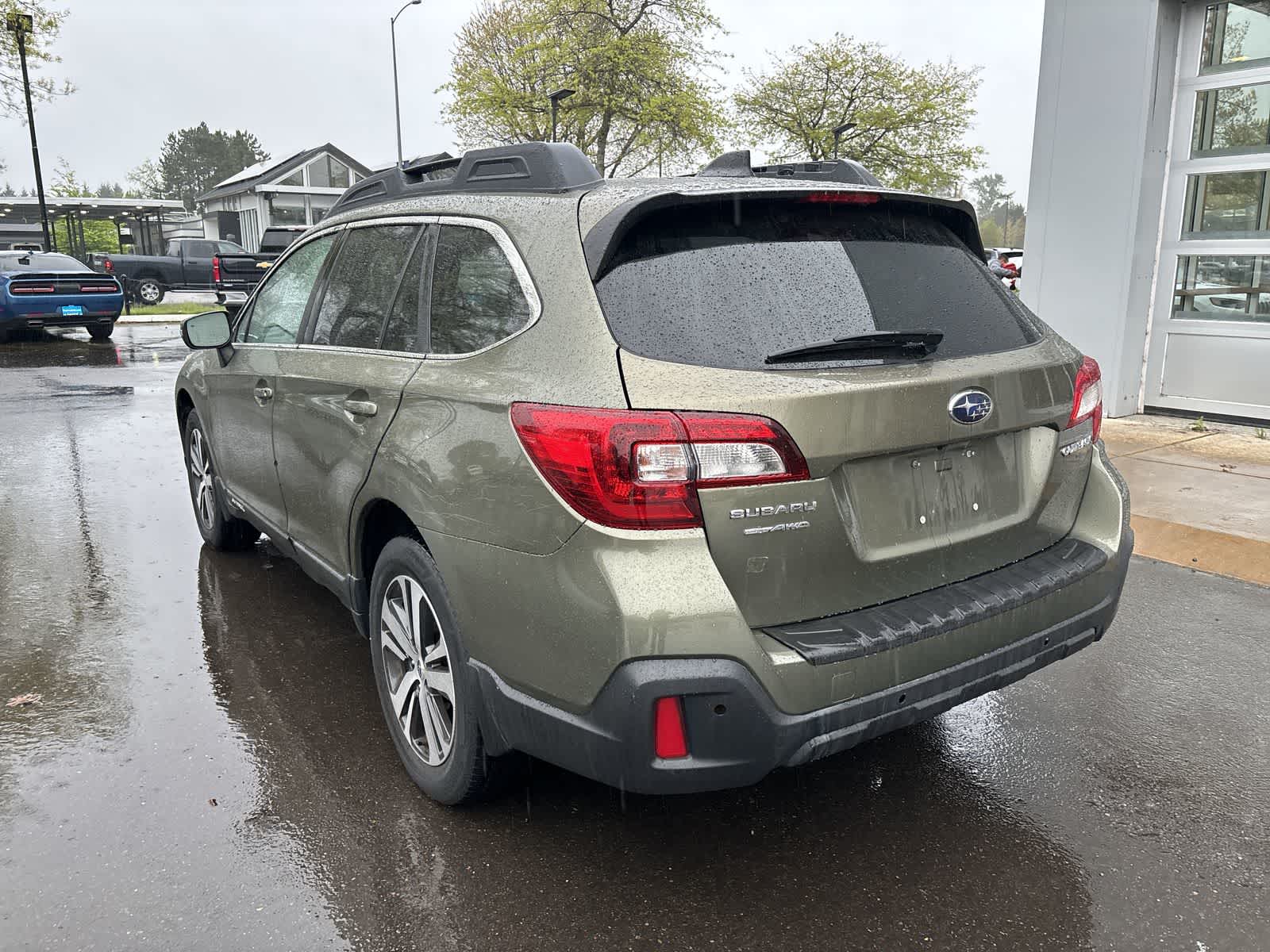 Thumbnail: 2018 Subaru Outback - 3