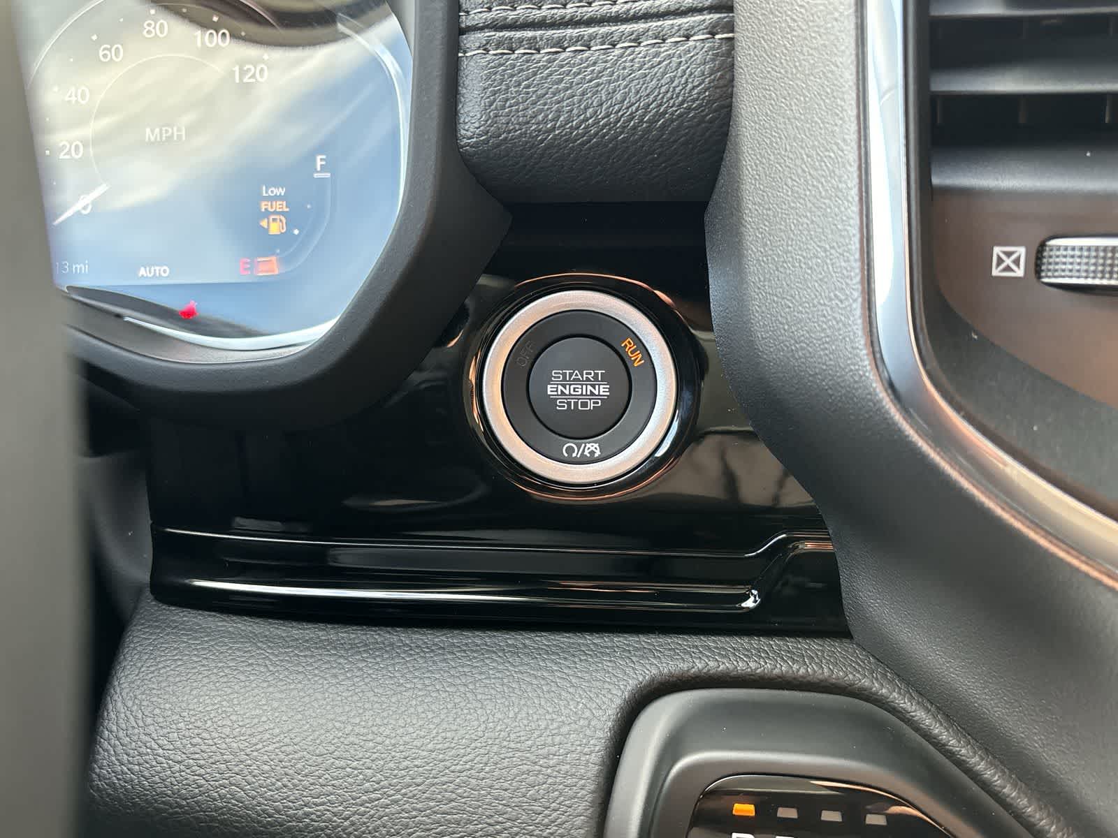 Thumbnail: 2026 RAM 1500 - 25