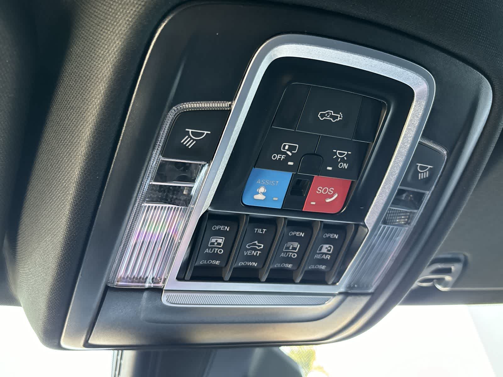 Thumbnail: 2026 RAM 1500 - 28