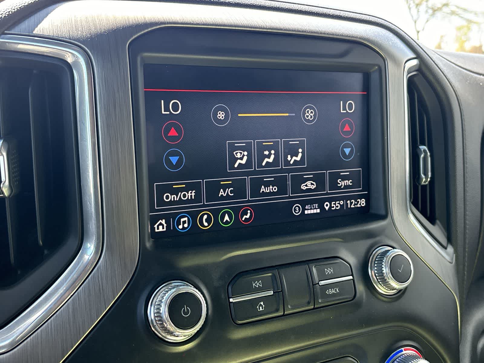 Thumbnail: 2020 GMC Sierra 3500 - 17