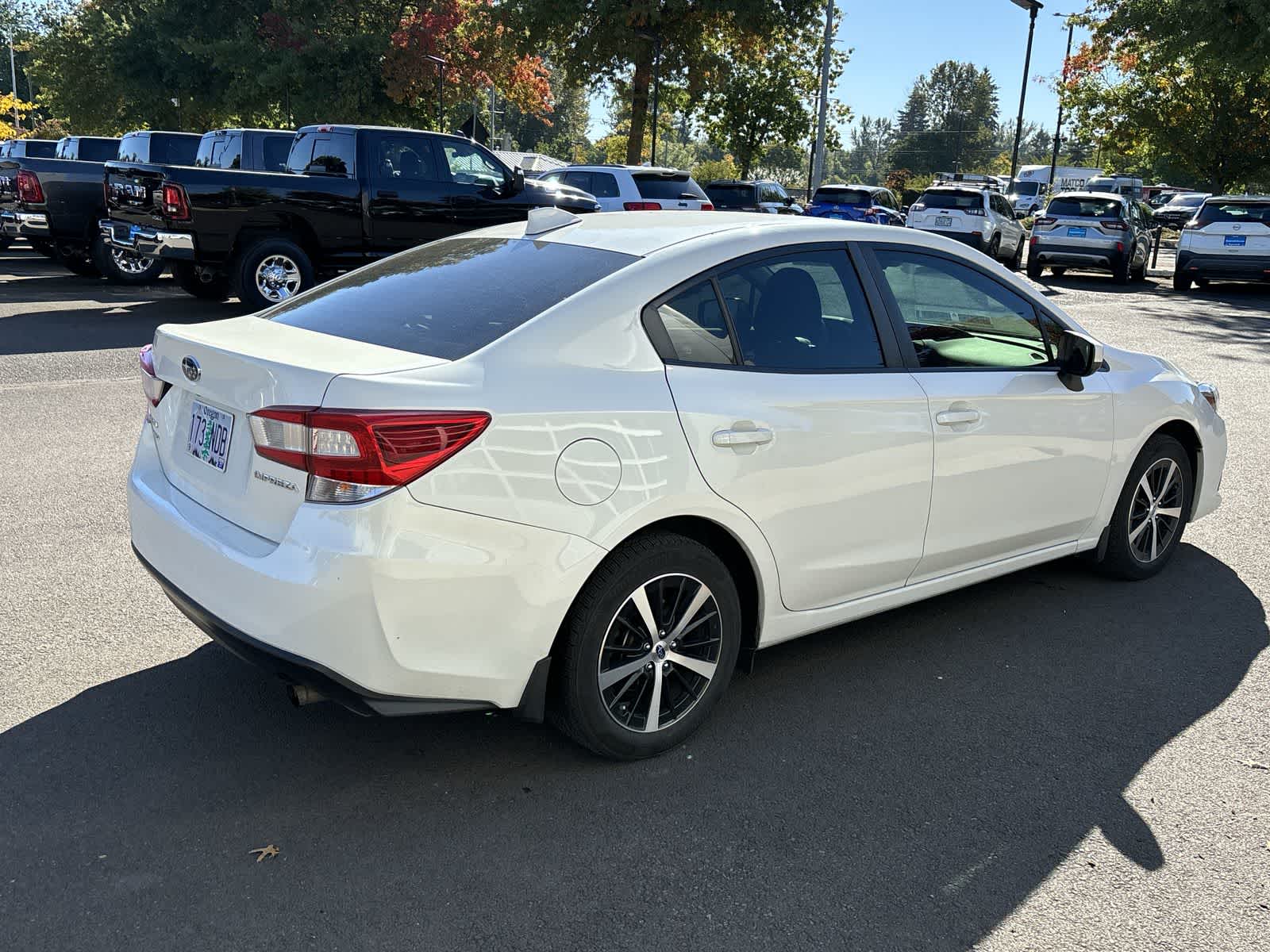 2022 Subaru Impreza Premium photo 3