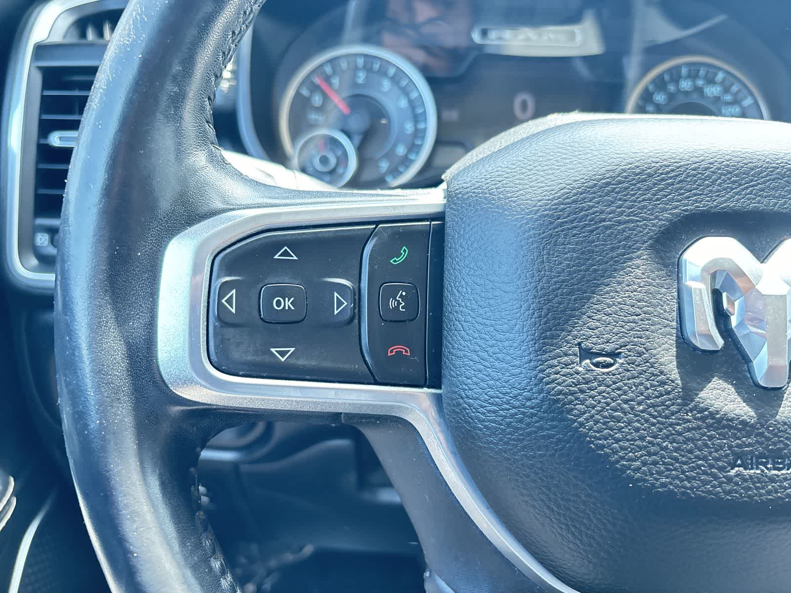 2020 RAM 1500 Laramie 14
