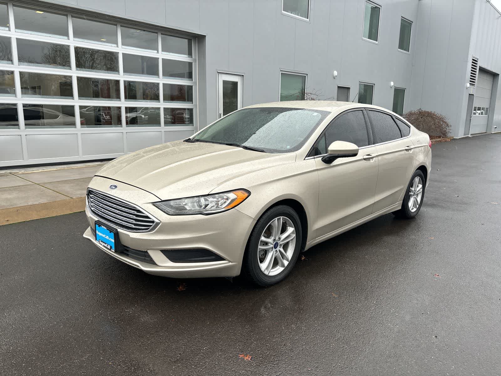 2018 Ford Fusion Hybrid SE's photo