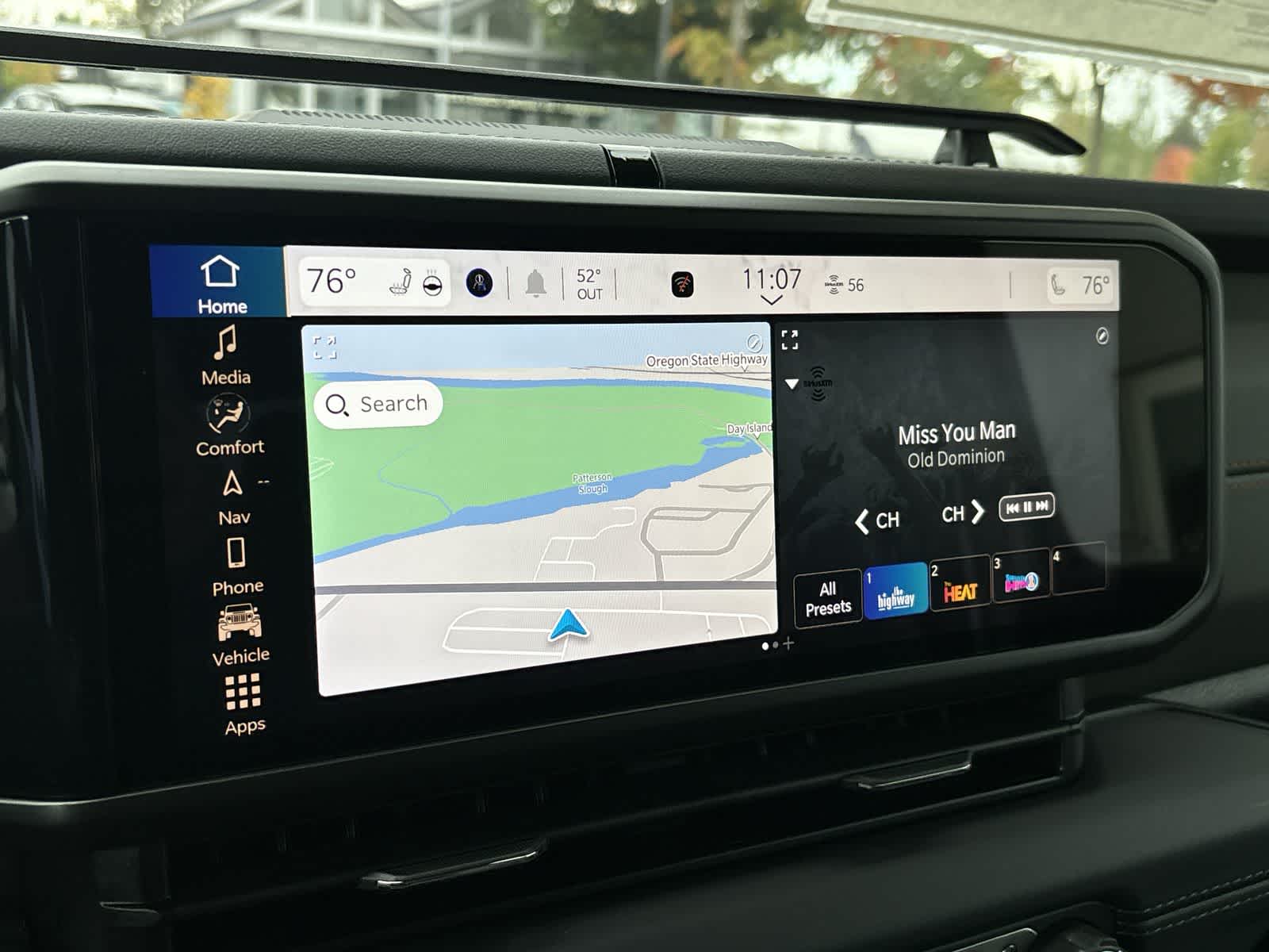 Thumbnail: 2025 Jeep Gladiator - 15