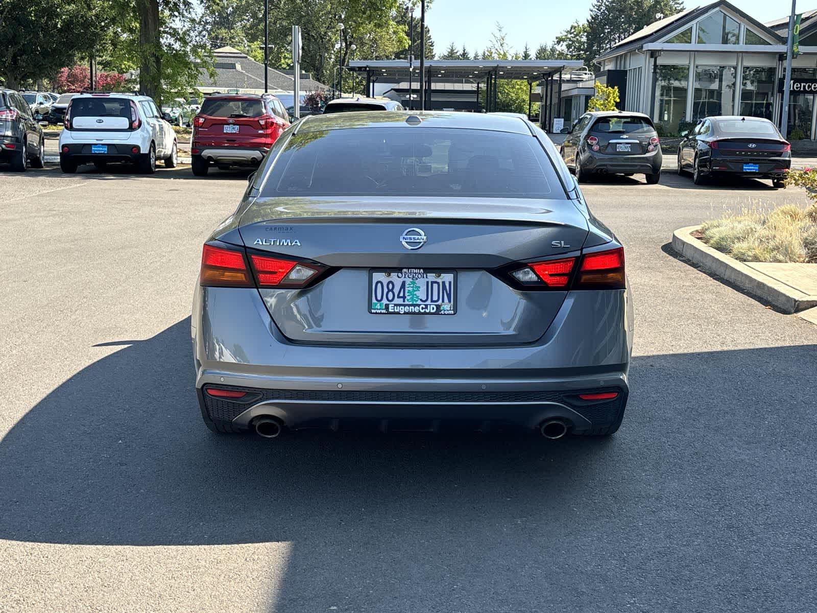 Thumbnail: 2019 Nissan Altima - 4