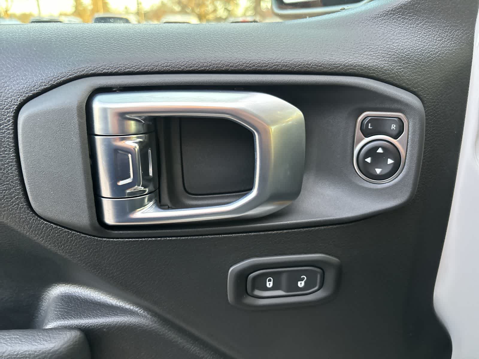 Thumbnail: 2026 Jeep Wrangler - 10