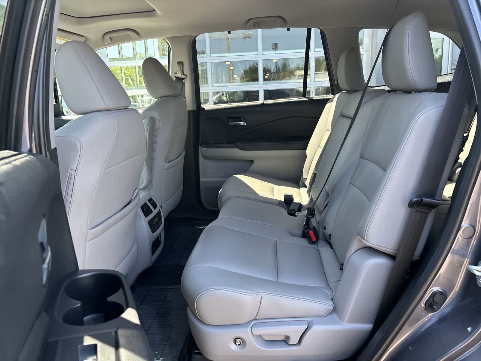 Thumbnail: 2021 Honda Pilot - 9
