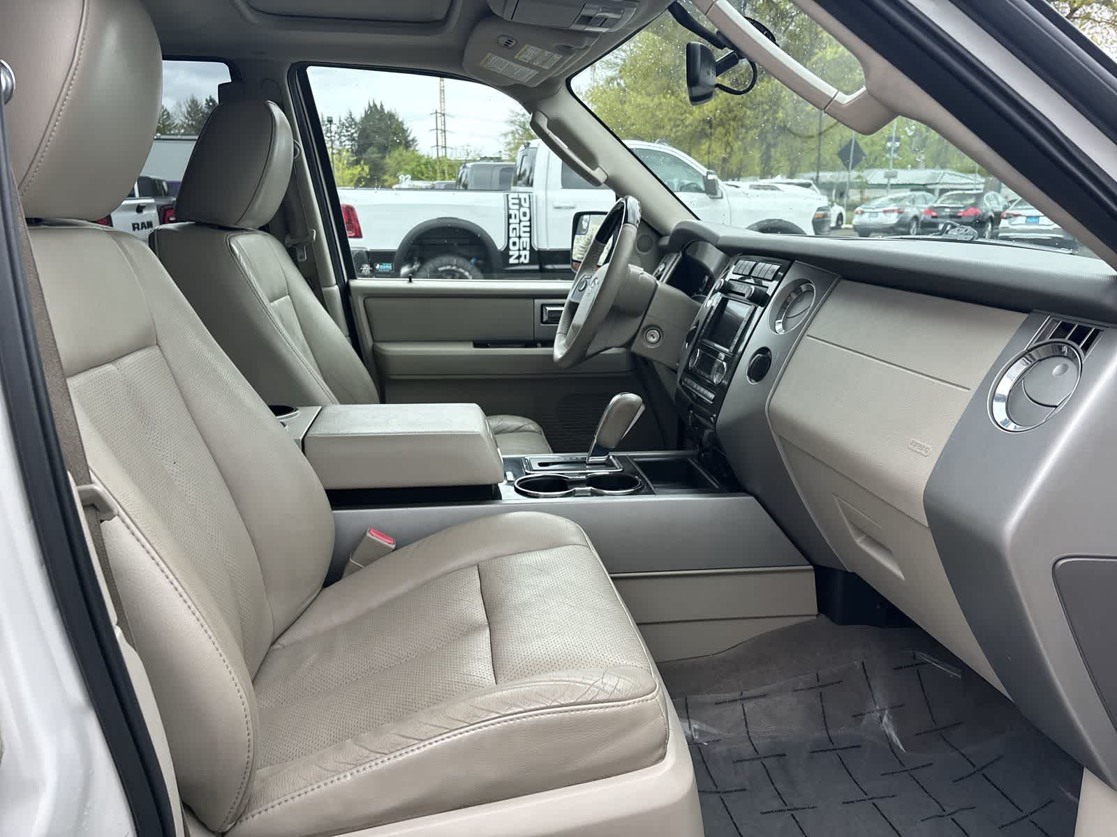 Thumbnail: 2013 Ford Expedition - 8