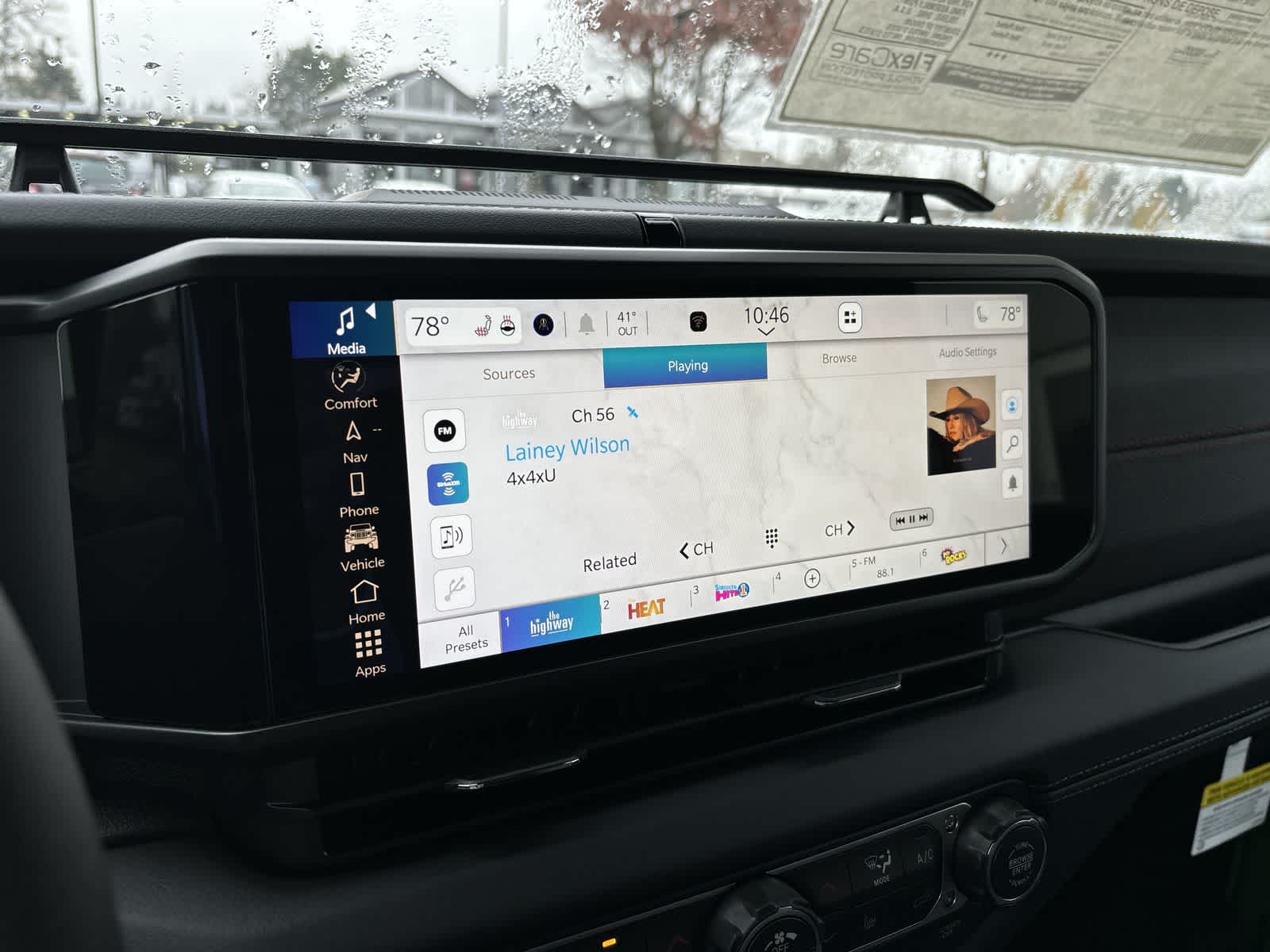 Thumbnail: 2026 Jeep Gladiator - 19