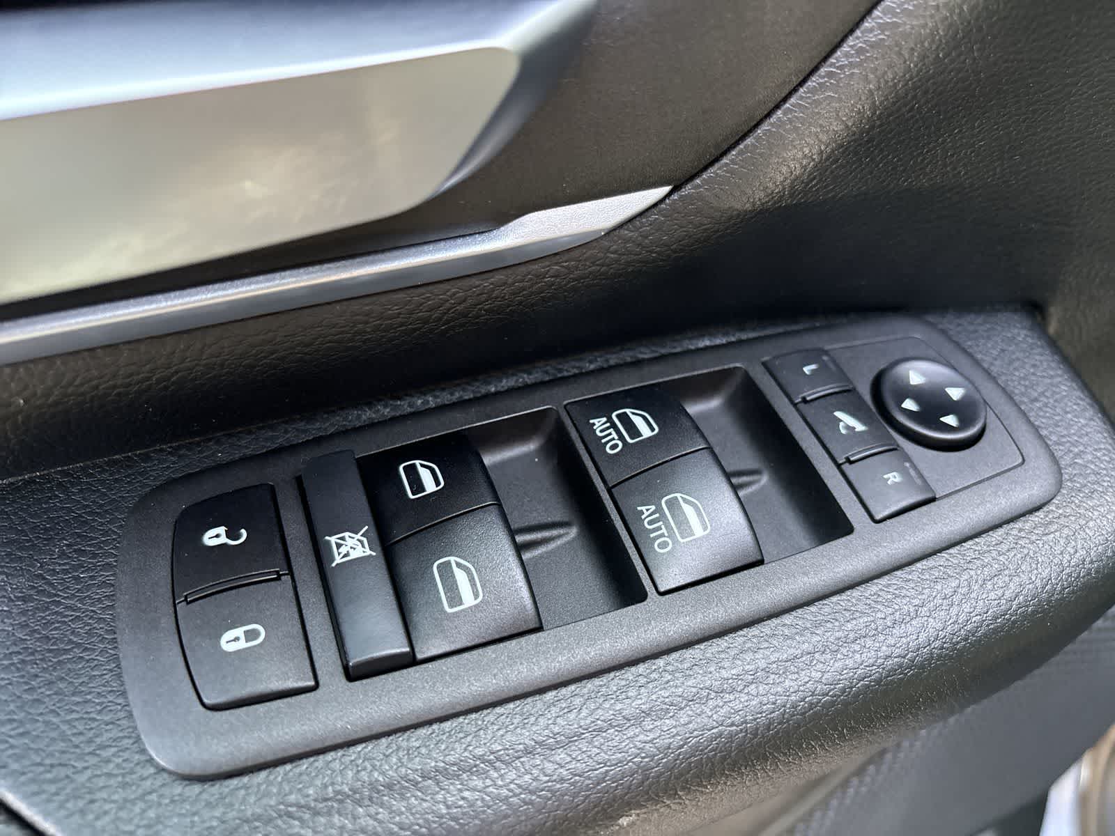 Thumbnail: 2021 RAM 1500 - 10