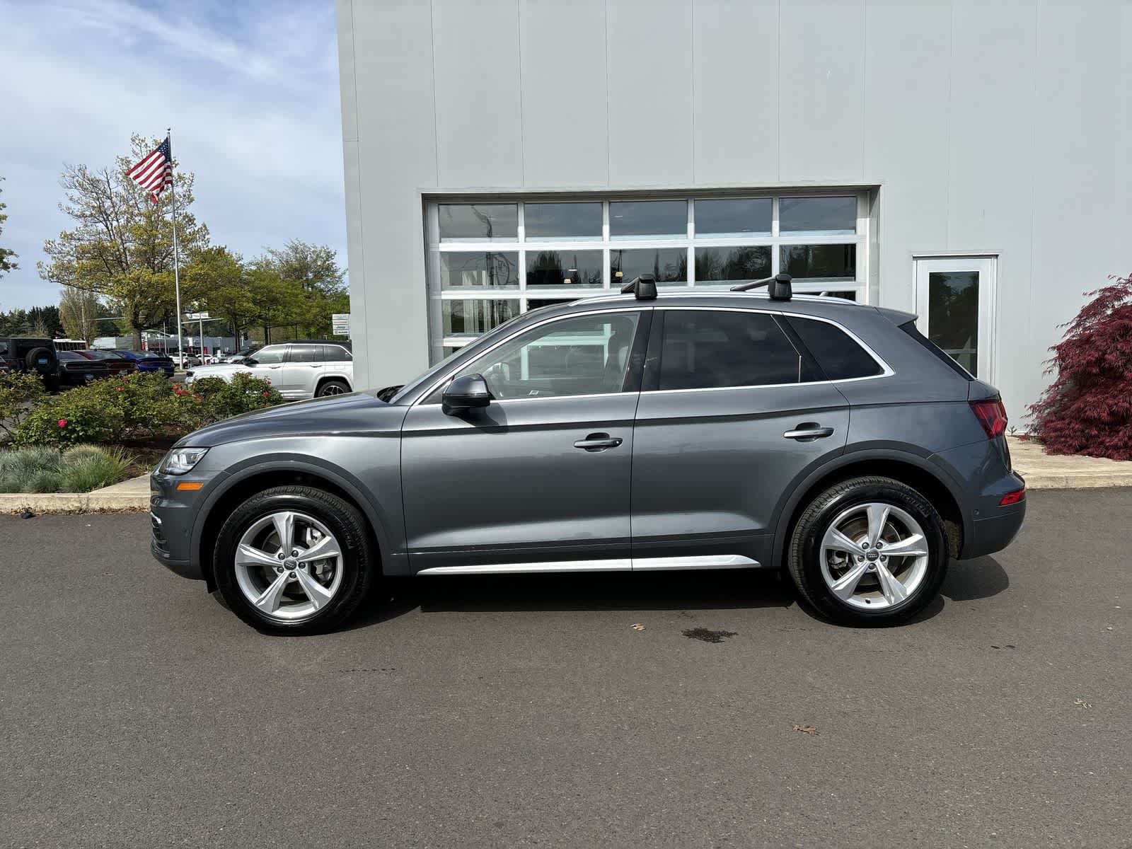Thumbnail: 2020 Audi Q5 - 2