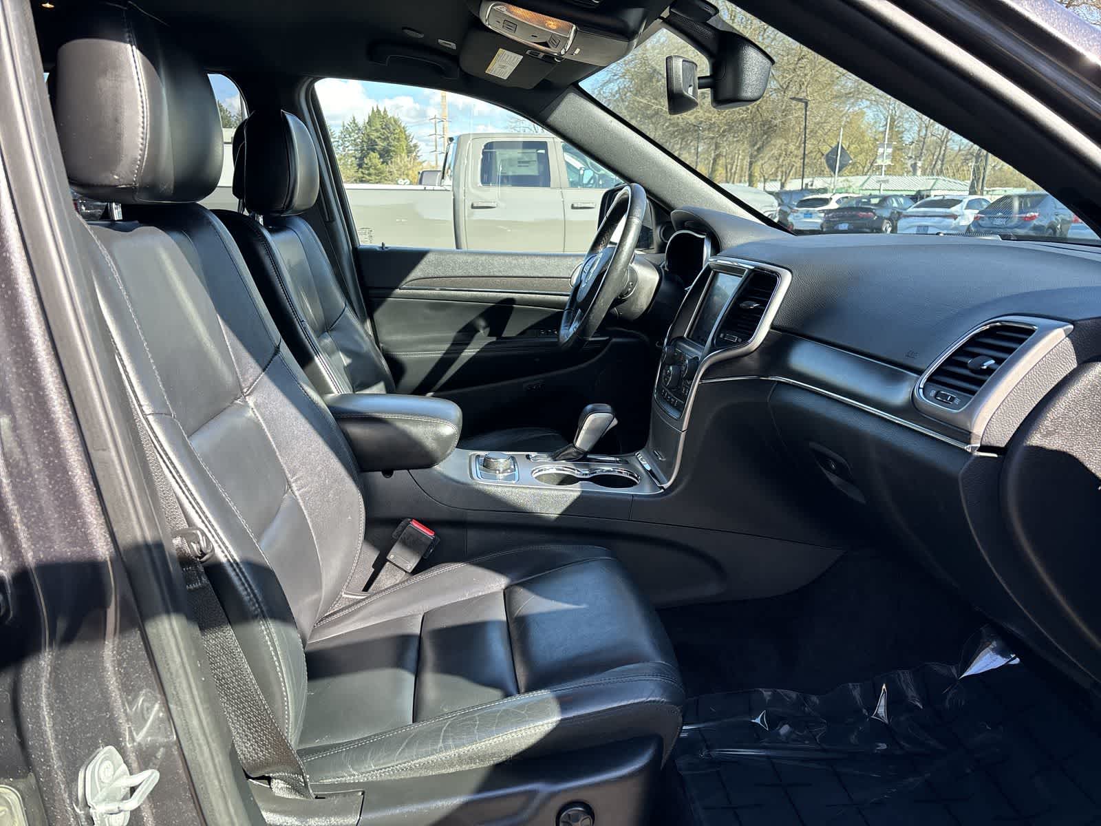 Thumbnail: 2018 Jeep Grand Cherokee - 5