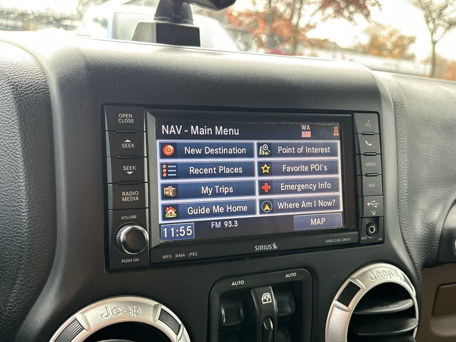 Thumbnail: 2015 Jeep Wrangler - 17