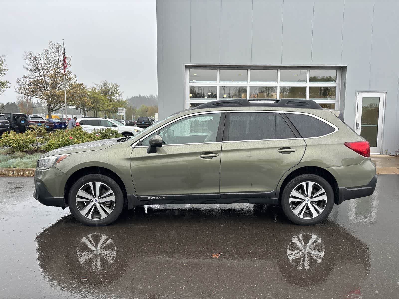 Thumbnail: 2018 Subaru Outback - 2