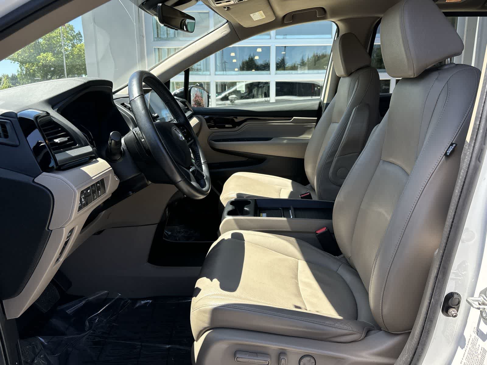 Thumbnail: 2020 Honda Odyssey - 8