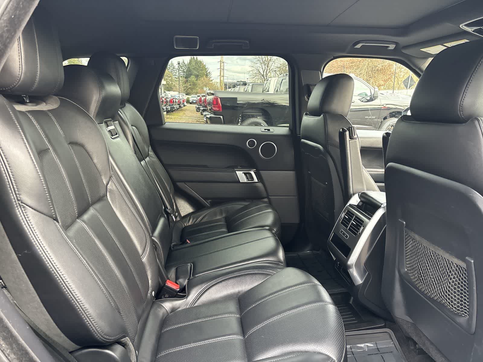 Thumbnail: 2017 Land Rover Range Rover Sport - 5