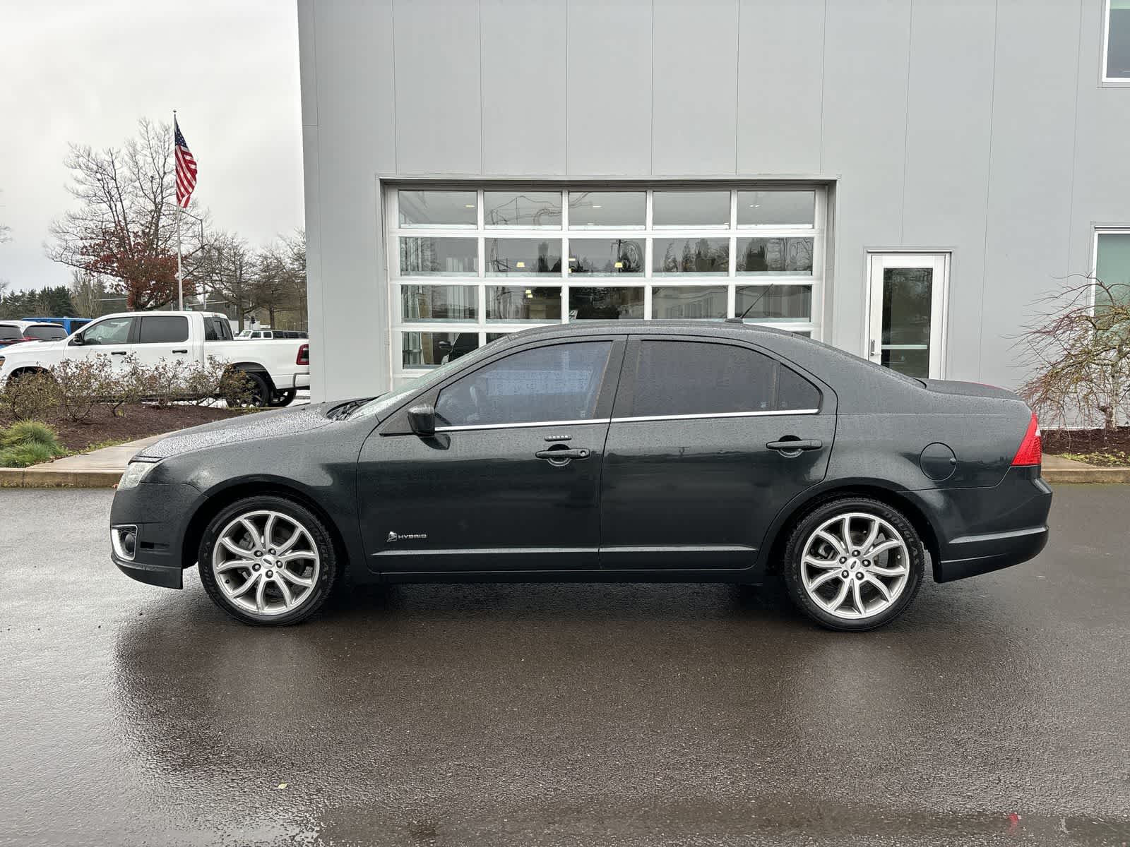 Thumbnail: 2010 Ford Fusion - 2