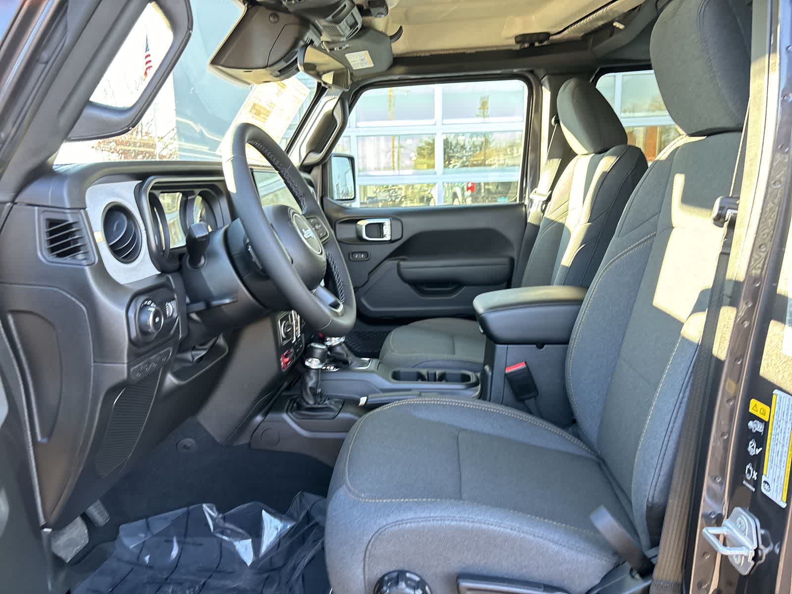 Thumbnail: 2026 Jeep Wrangler - 8