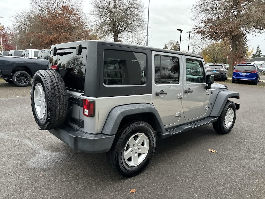 Used 2018 Jeep Wrangler JK Unlimited Sport 4x4 SUV