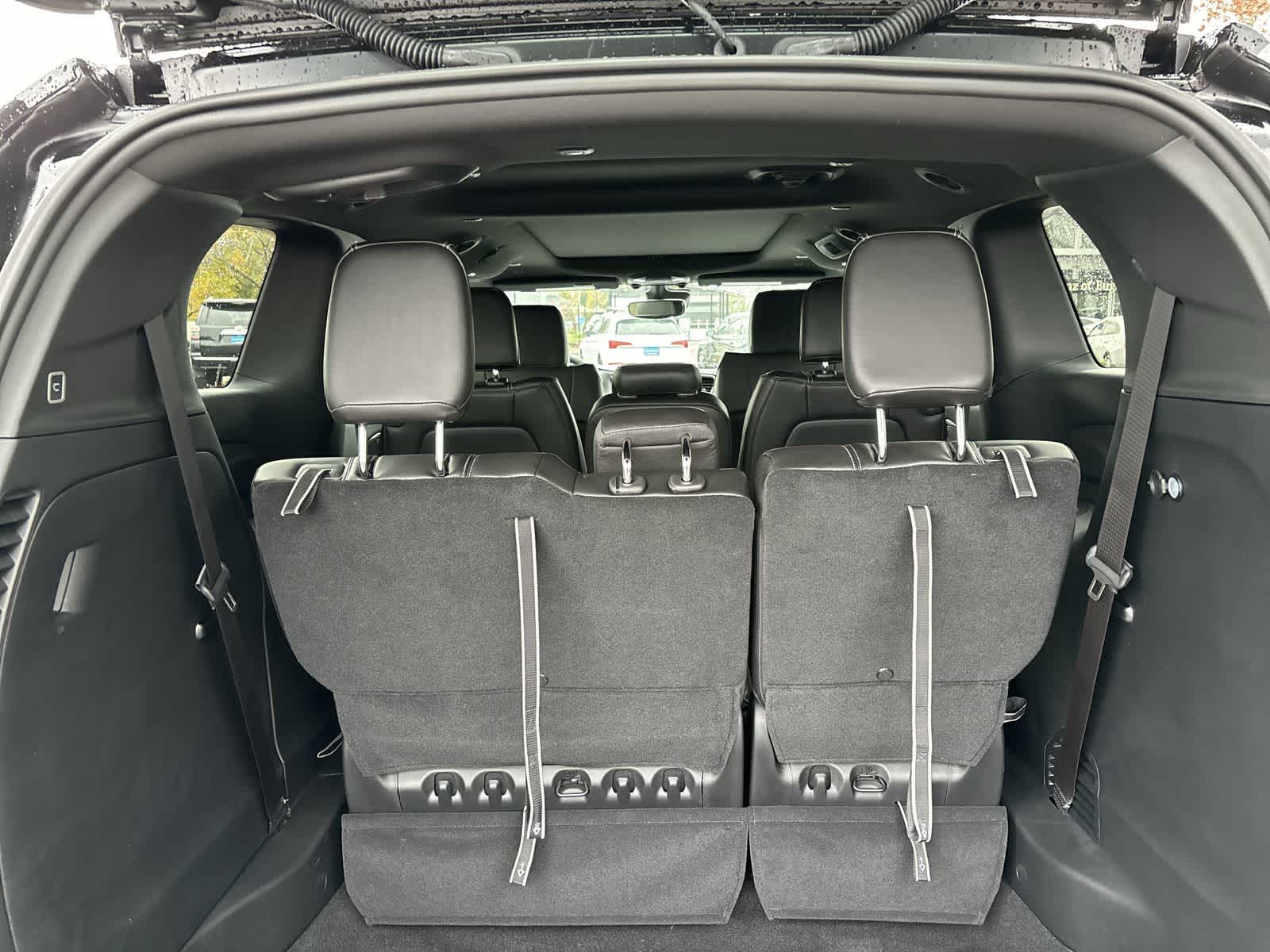 Thumbnail: 2026 Chrysler Pacifica - 8