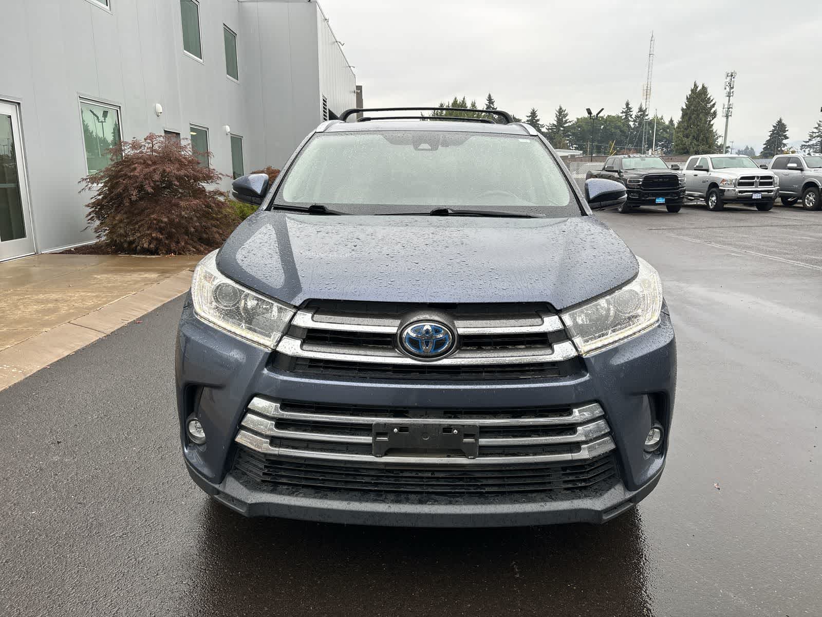 Thumbnail: 2019 Toyota Highlander - 7