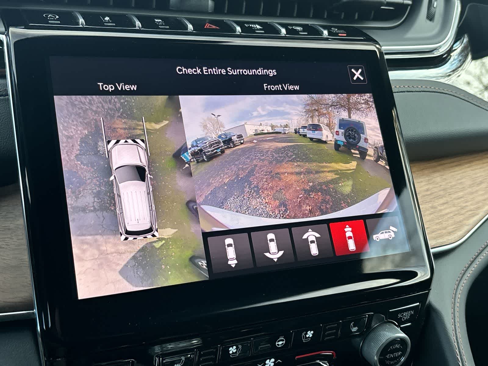 Thumbnail: 2025 Jeep Grand Cherokee L - 25