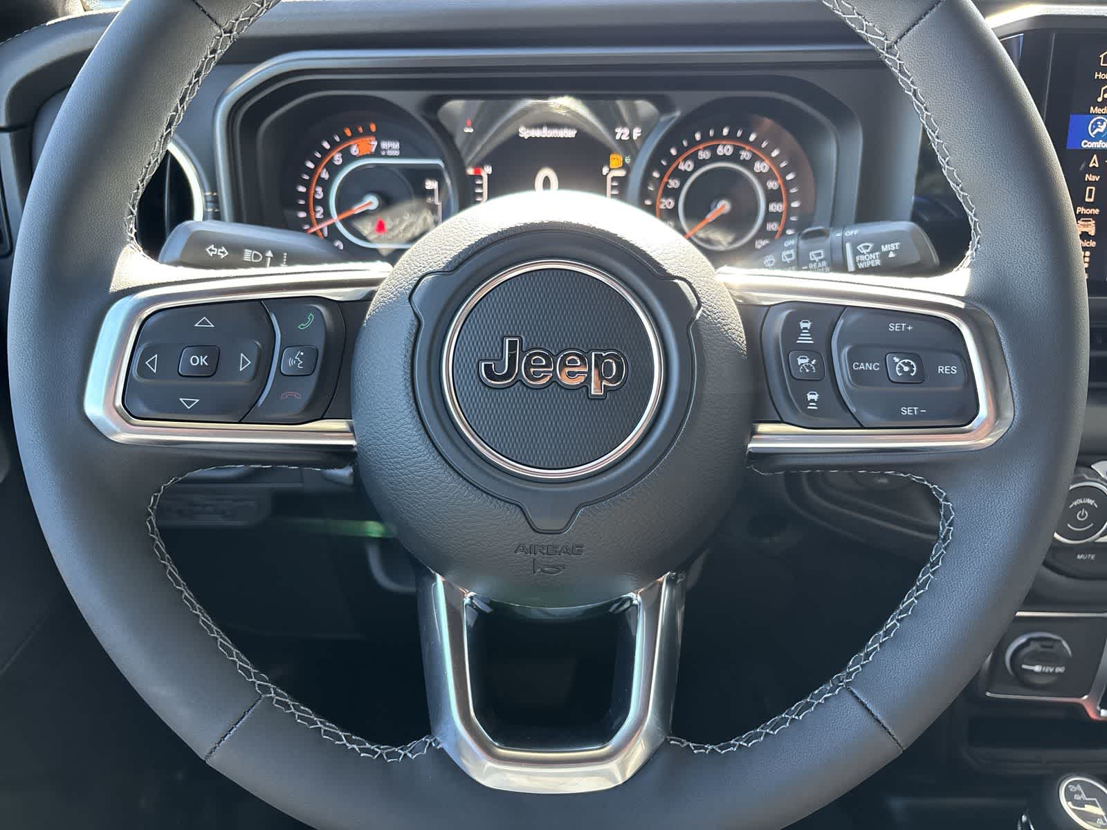 2027 Jeep Wrangler 4-Door Sahara - Photo 12