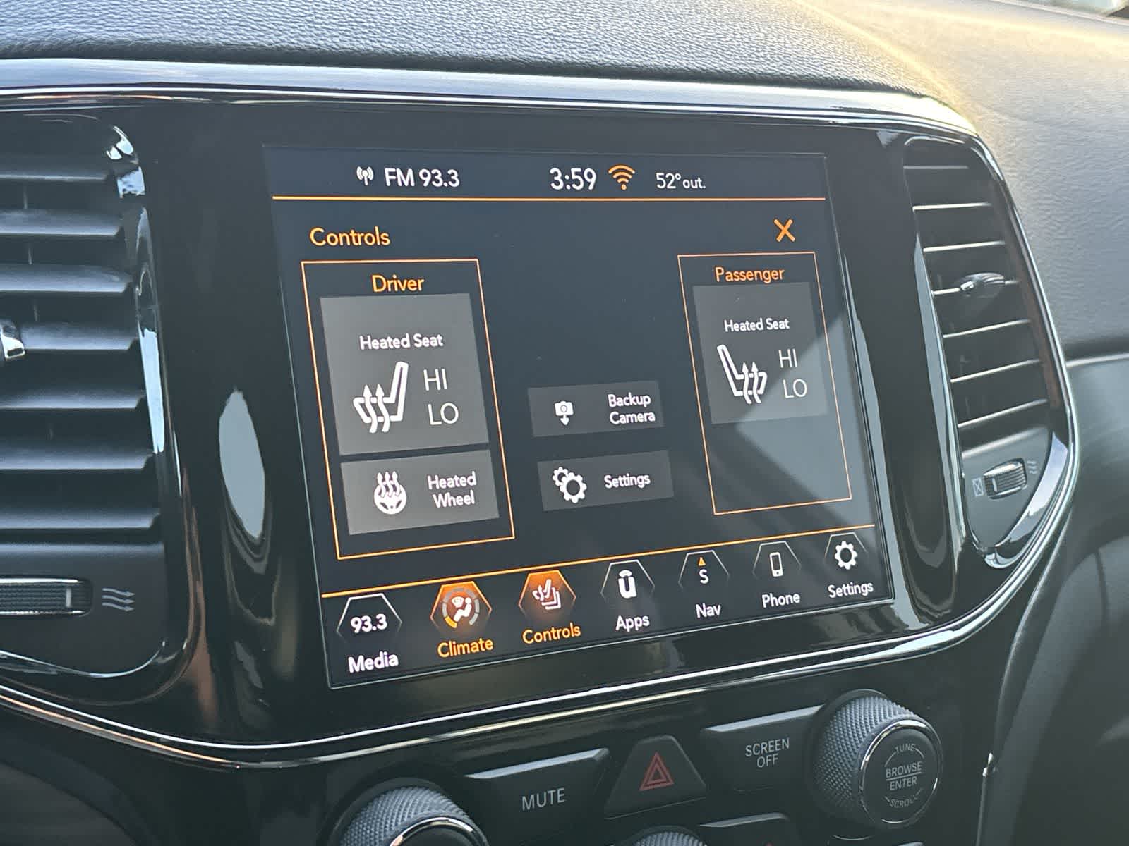 Thumbnail: 2019 Jeep Grand Cherokee - 17