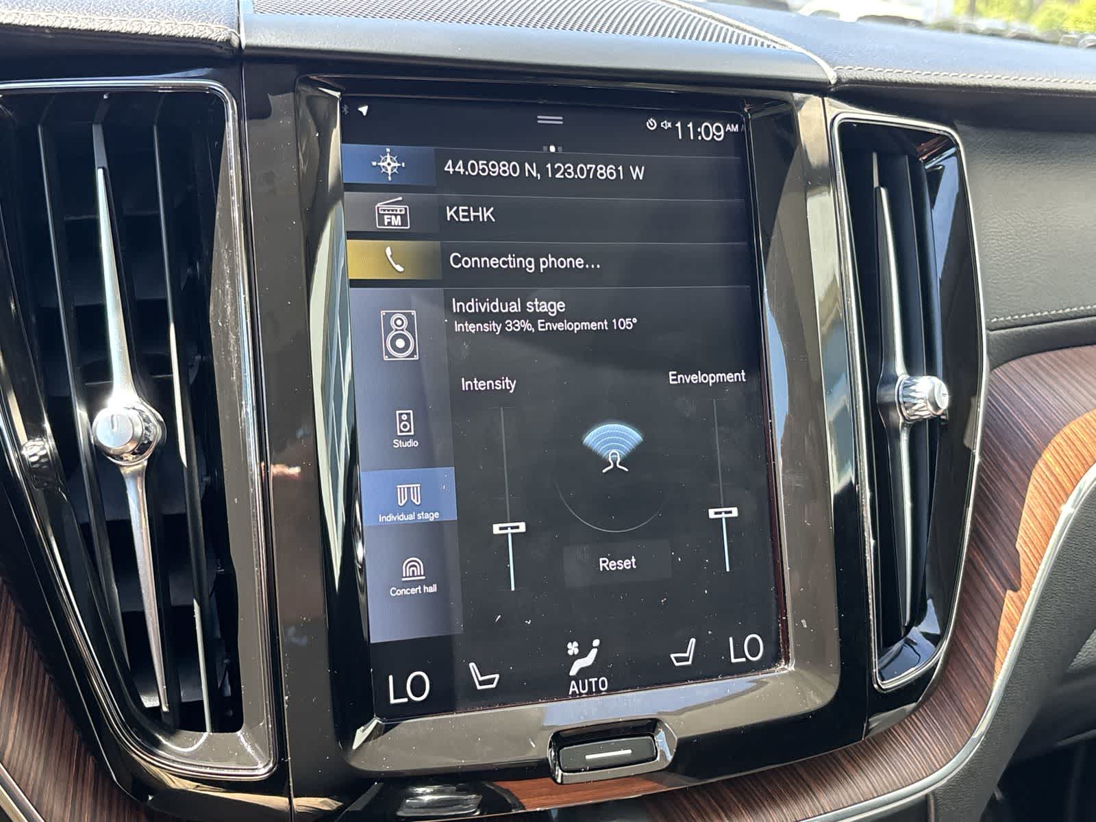Thumbnail: 2019 Volvo XC60 - 19