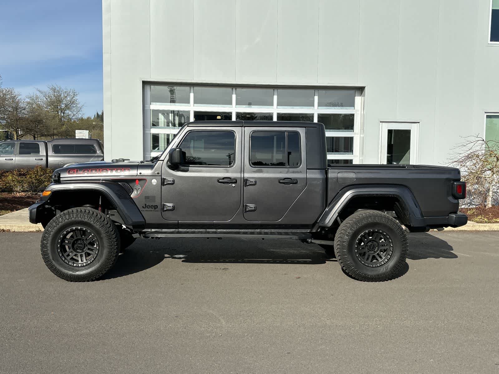 Thumbnail: 2021 Jeep Gladiator - 2