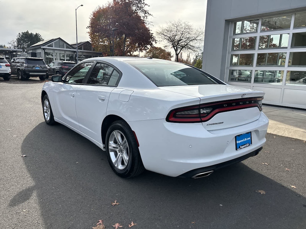 Used 2022 Dodge Charger SXT Sedan