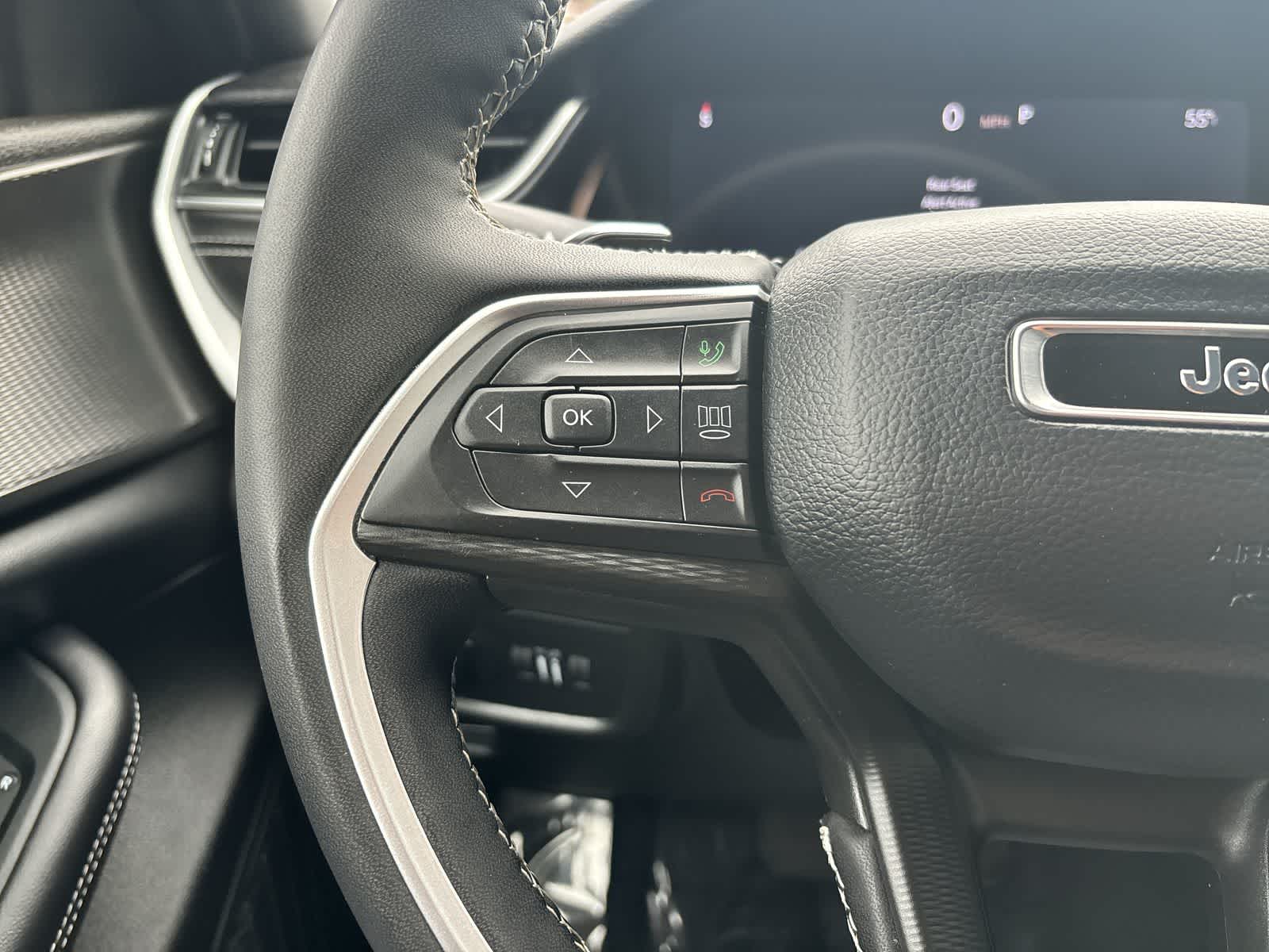 Thumbnail: 2024 Jeep Grand Cherokee L - 12