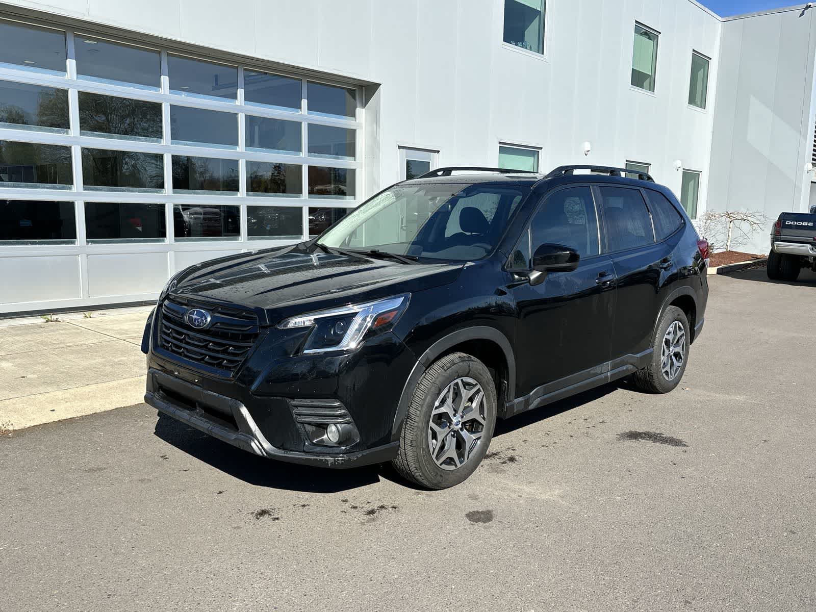 2023 Subaru Forester Premium