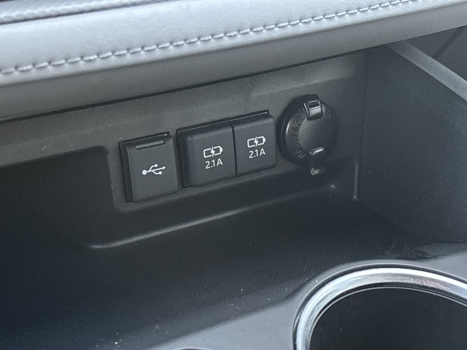 Thumbnail: 2021 Toyota Highlander - 19