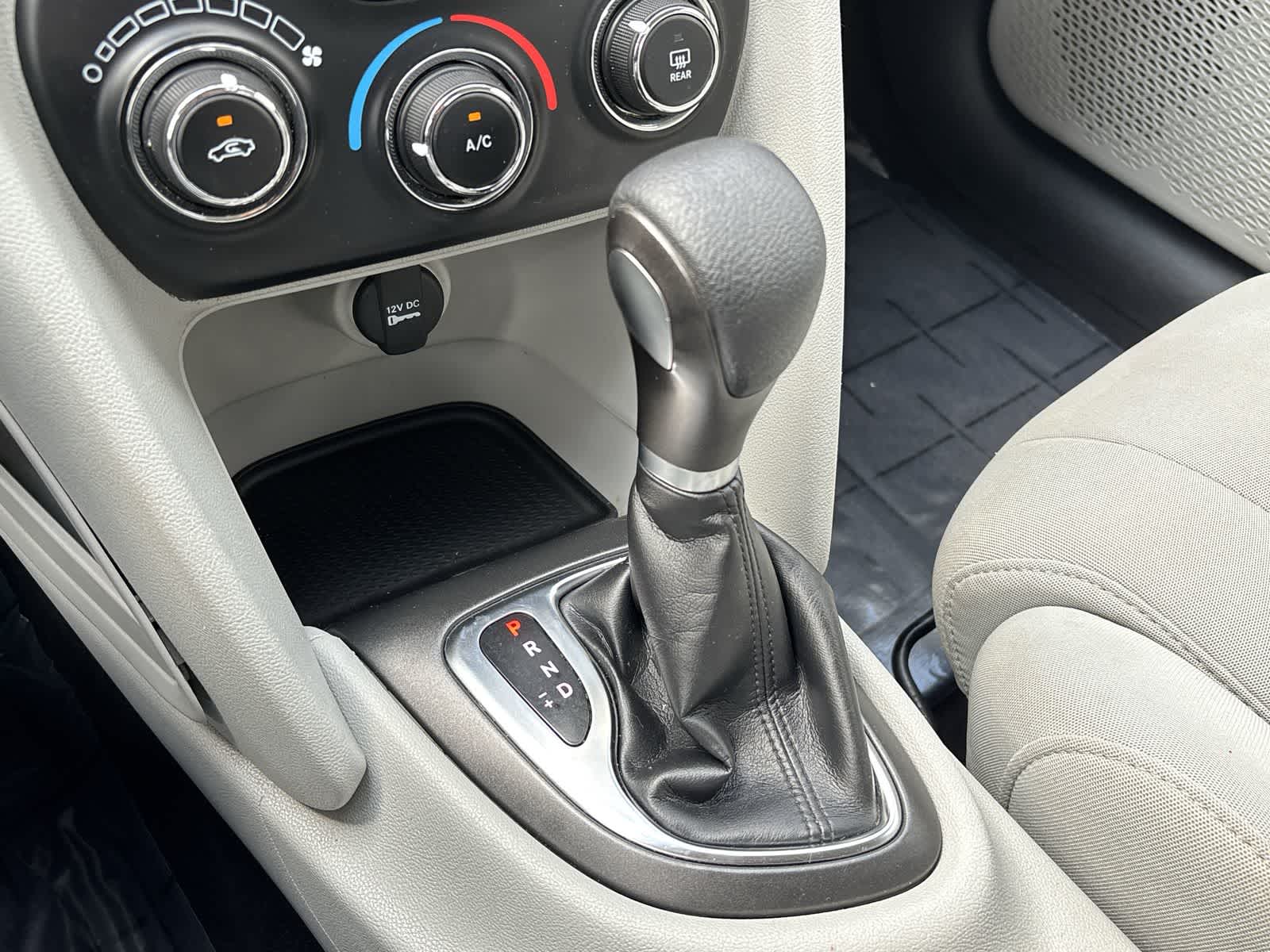 Thumbnail: 2013 Dodge Dart - 21