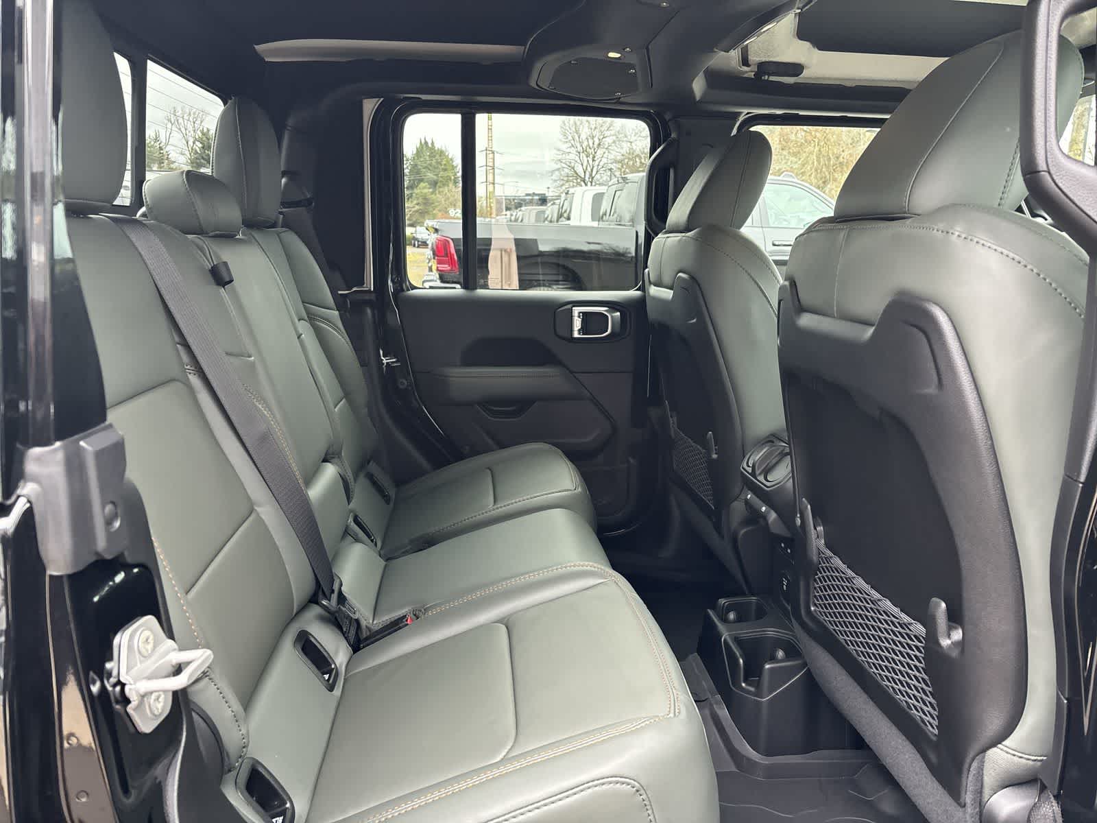 Thumbnail: 2026 Jeep Gladiator - 6