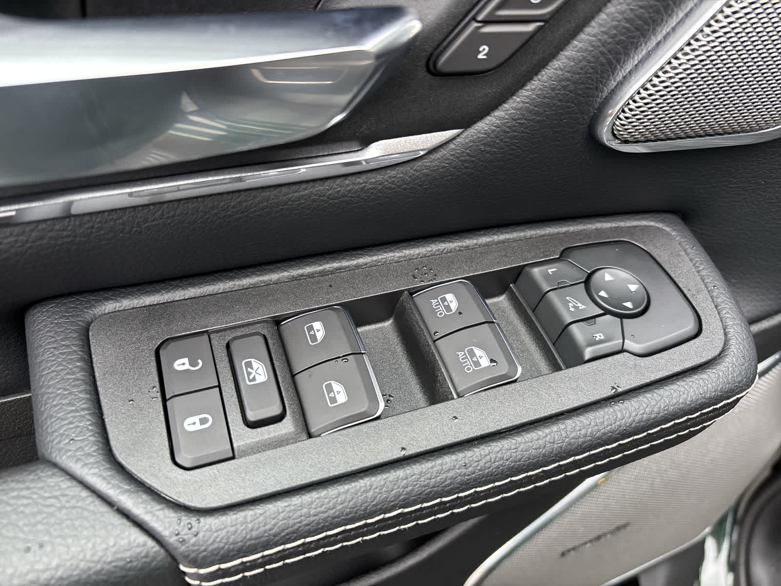 Thumbnail: 2026 RAM 1500 - 11