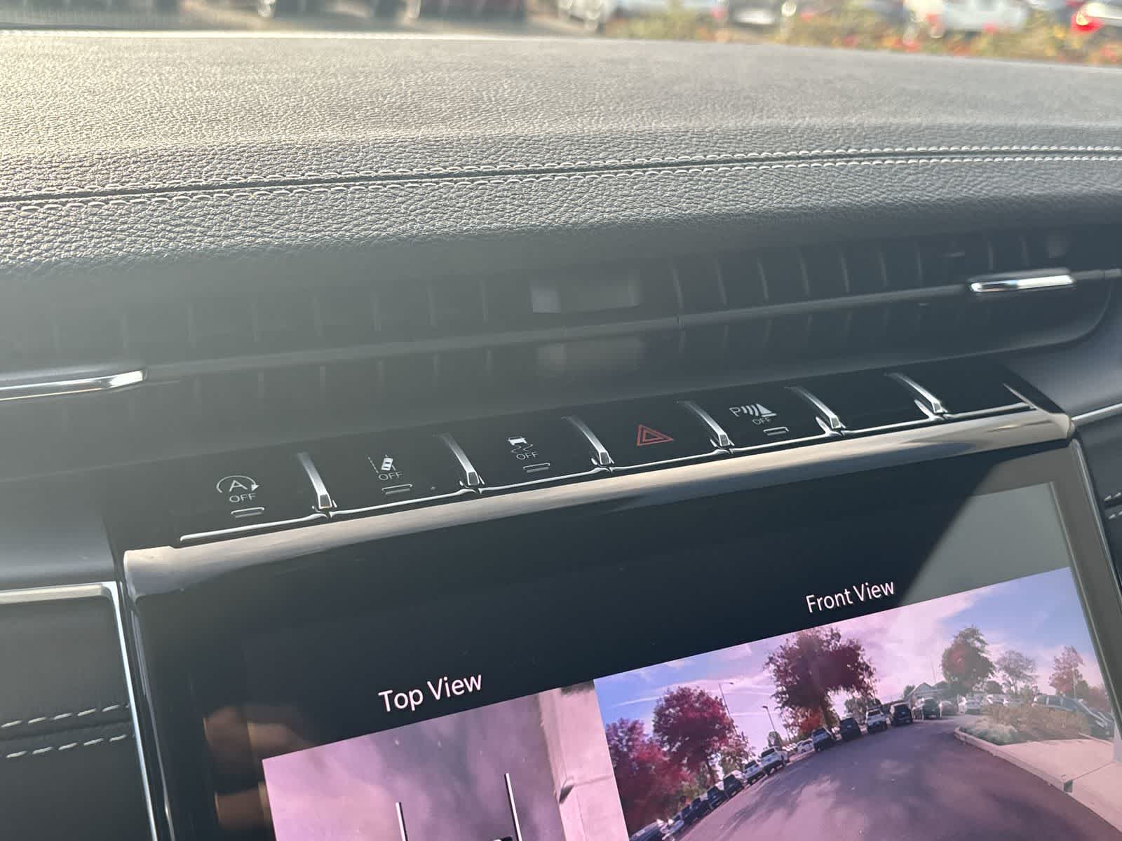 Thumbnail: 2025 Jeep Grand Cherokee - 25