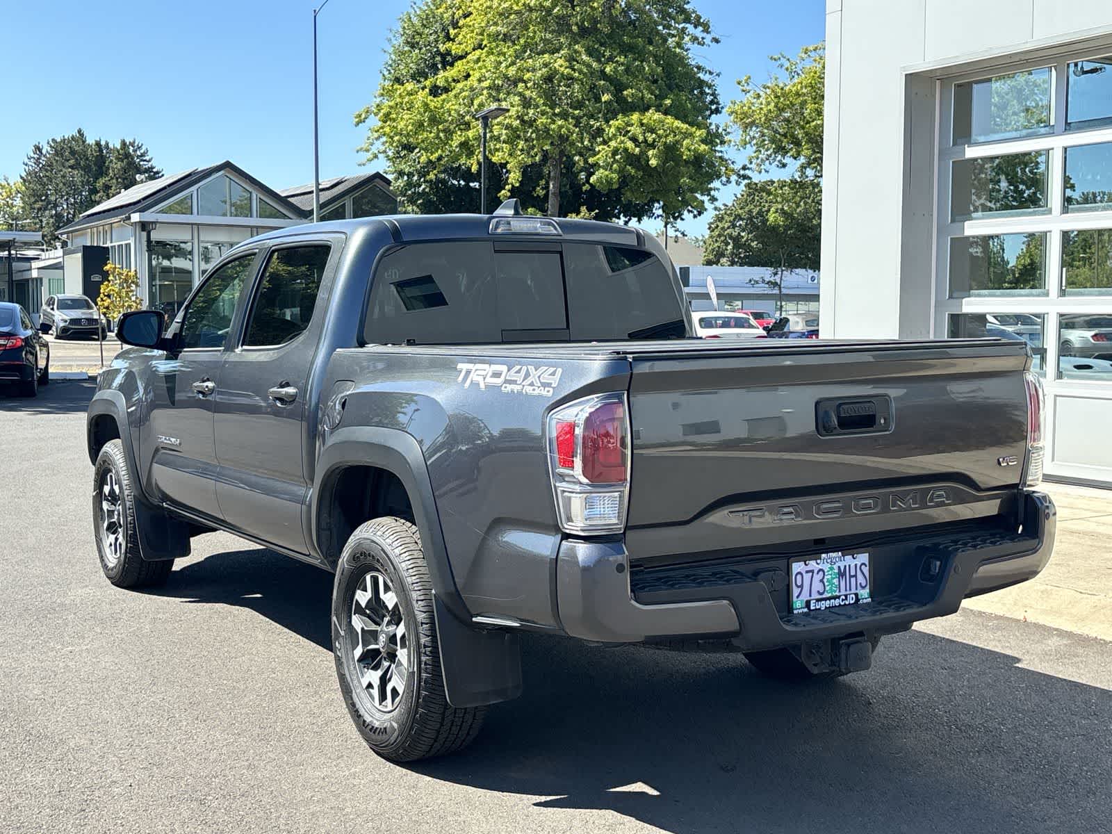 2020 Toyota Tacoma TRD V6 photo 3