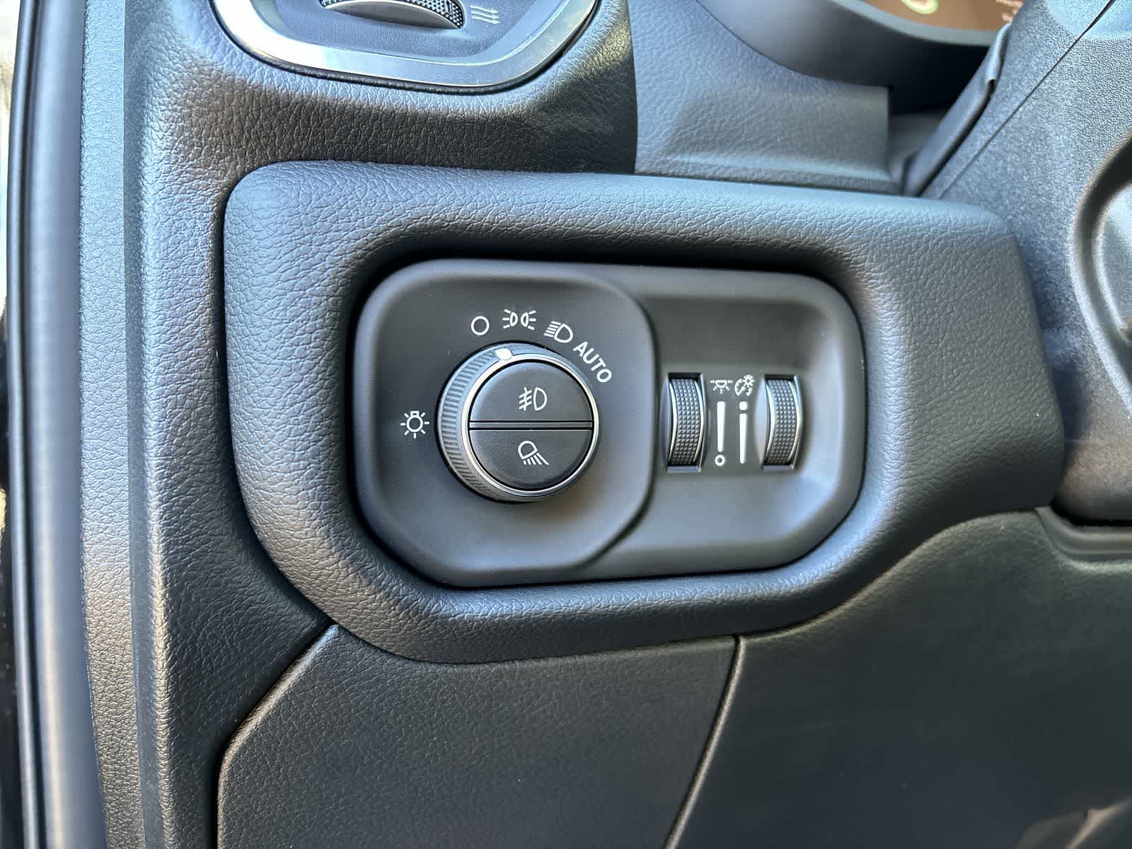 Thumbnail: 2026 RAM 3500 - 11