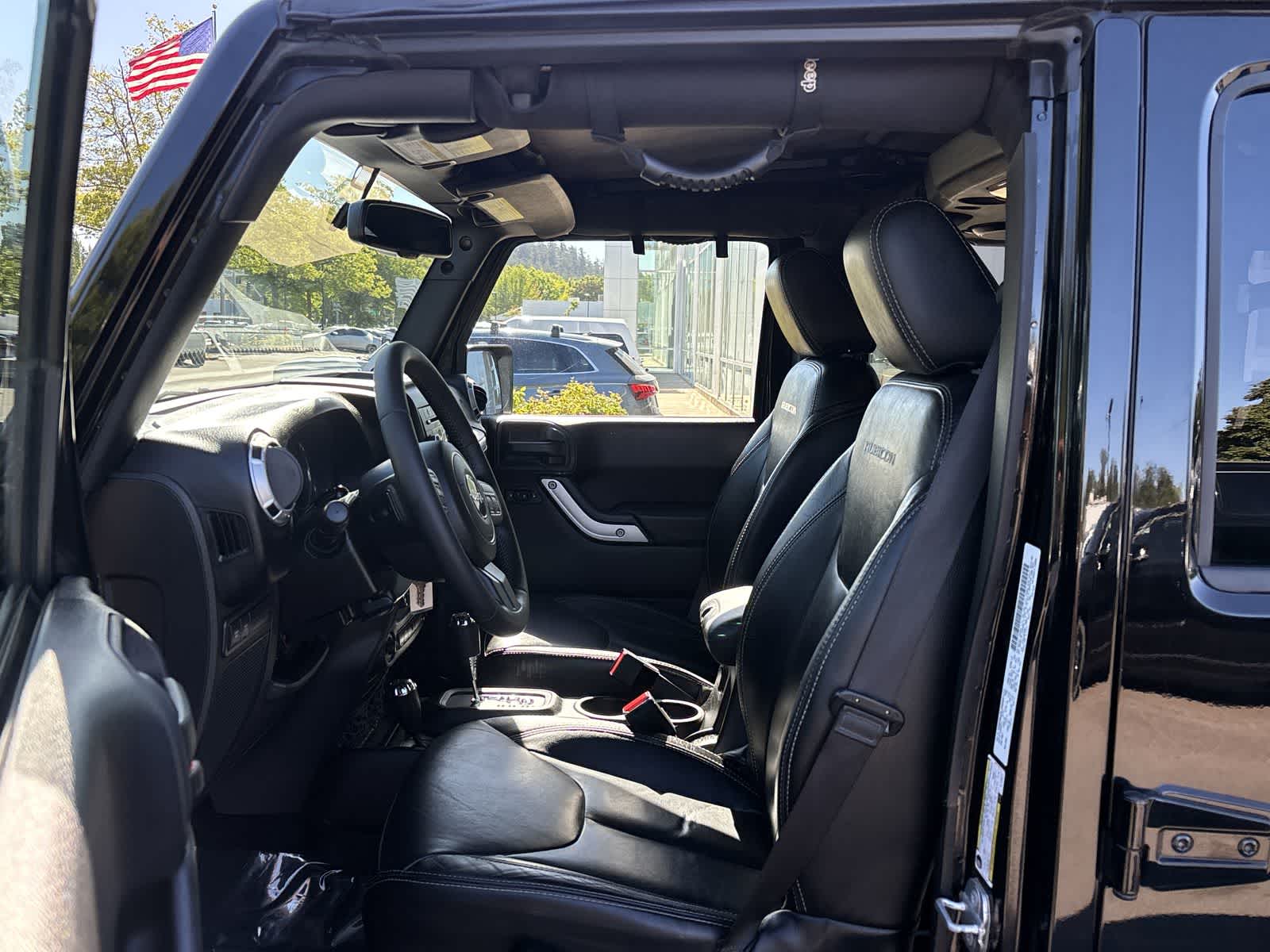 Thumbnail: 2014 Jeep Wrangler - 12