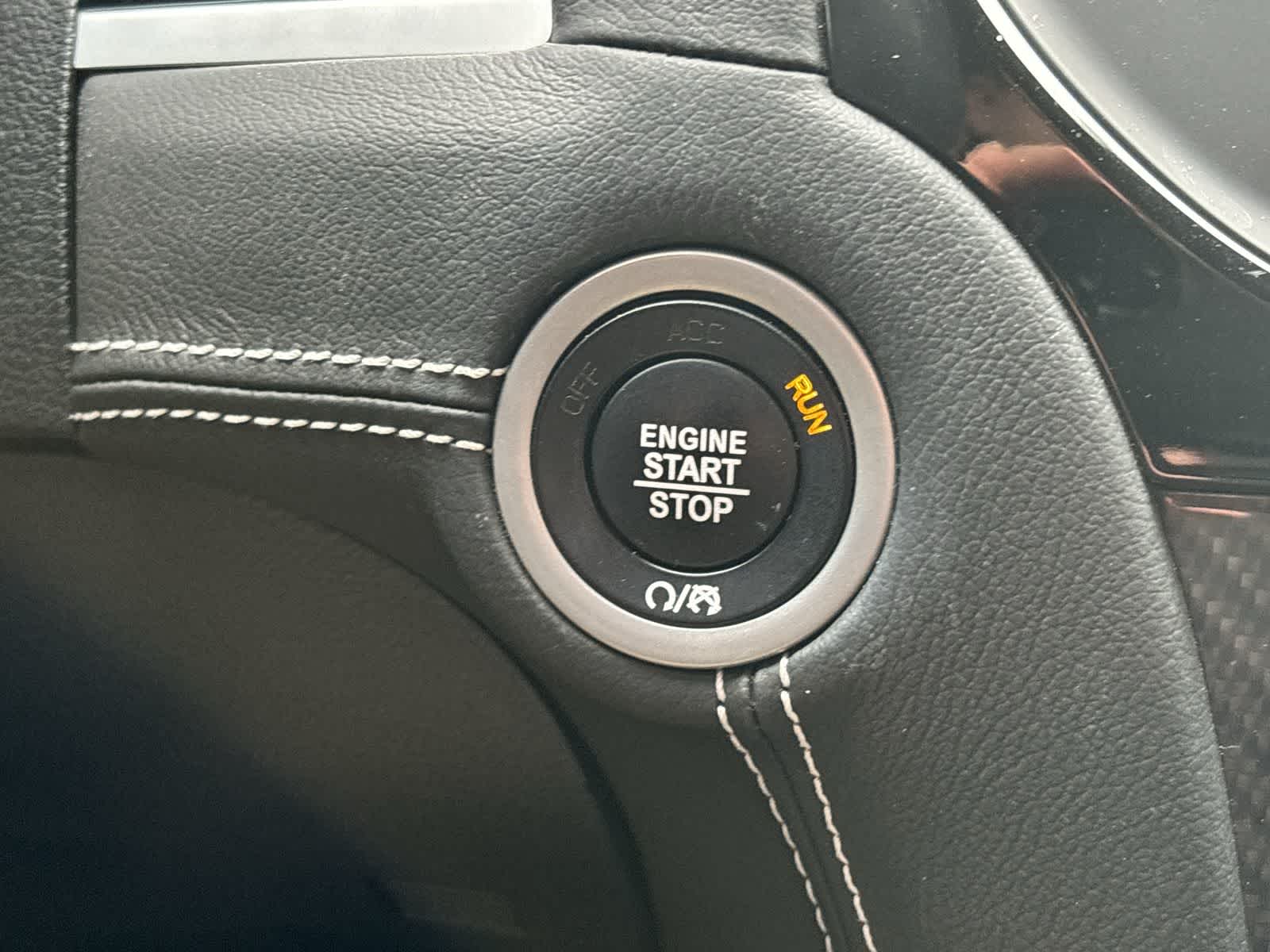 Thumbnail: 2023 Chrysler 300 - 25