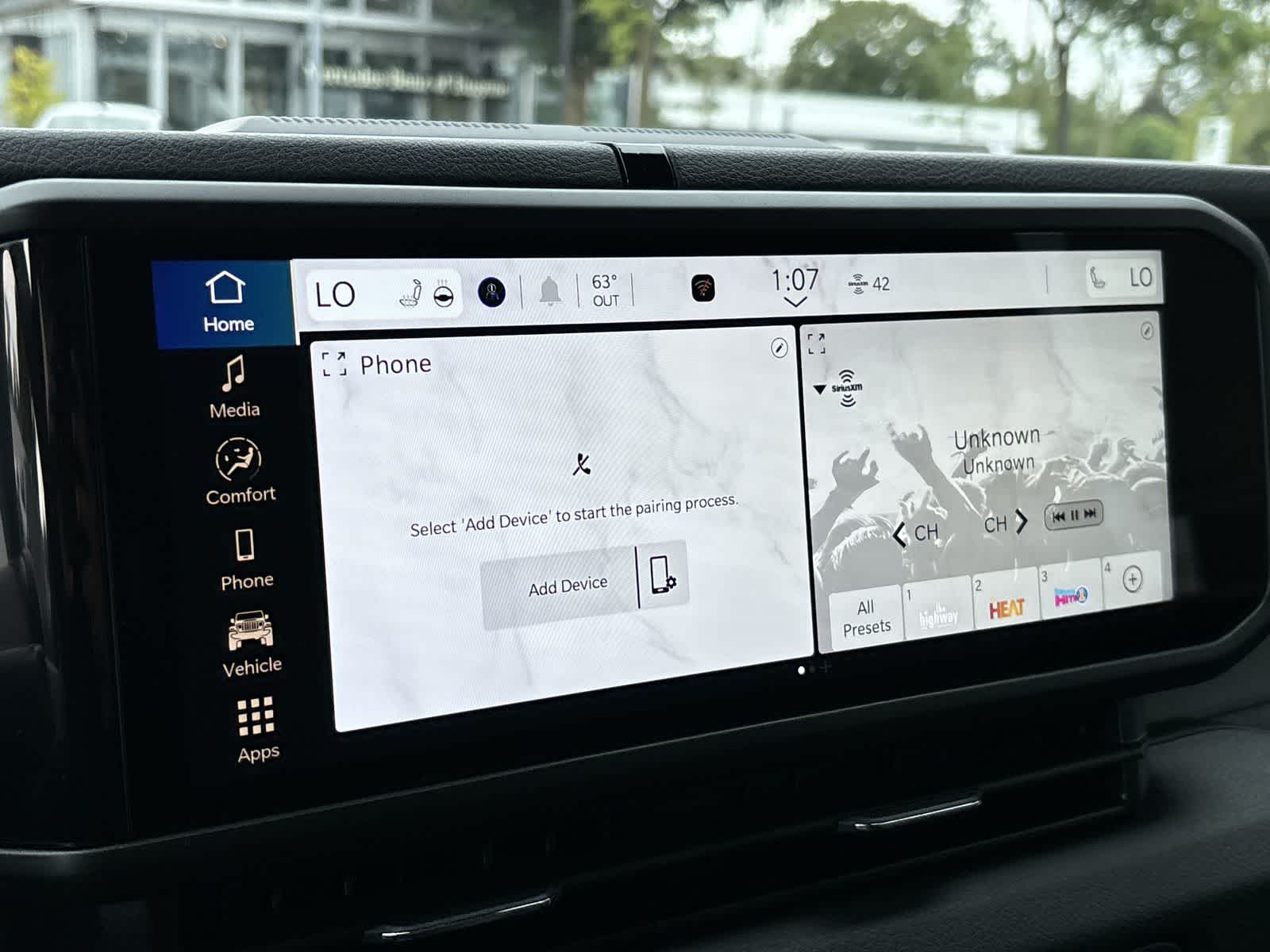 Thumbnail: 2024 Jeep Wrangler - 15