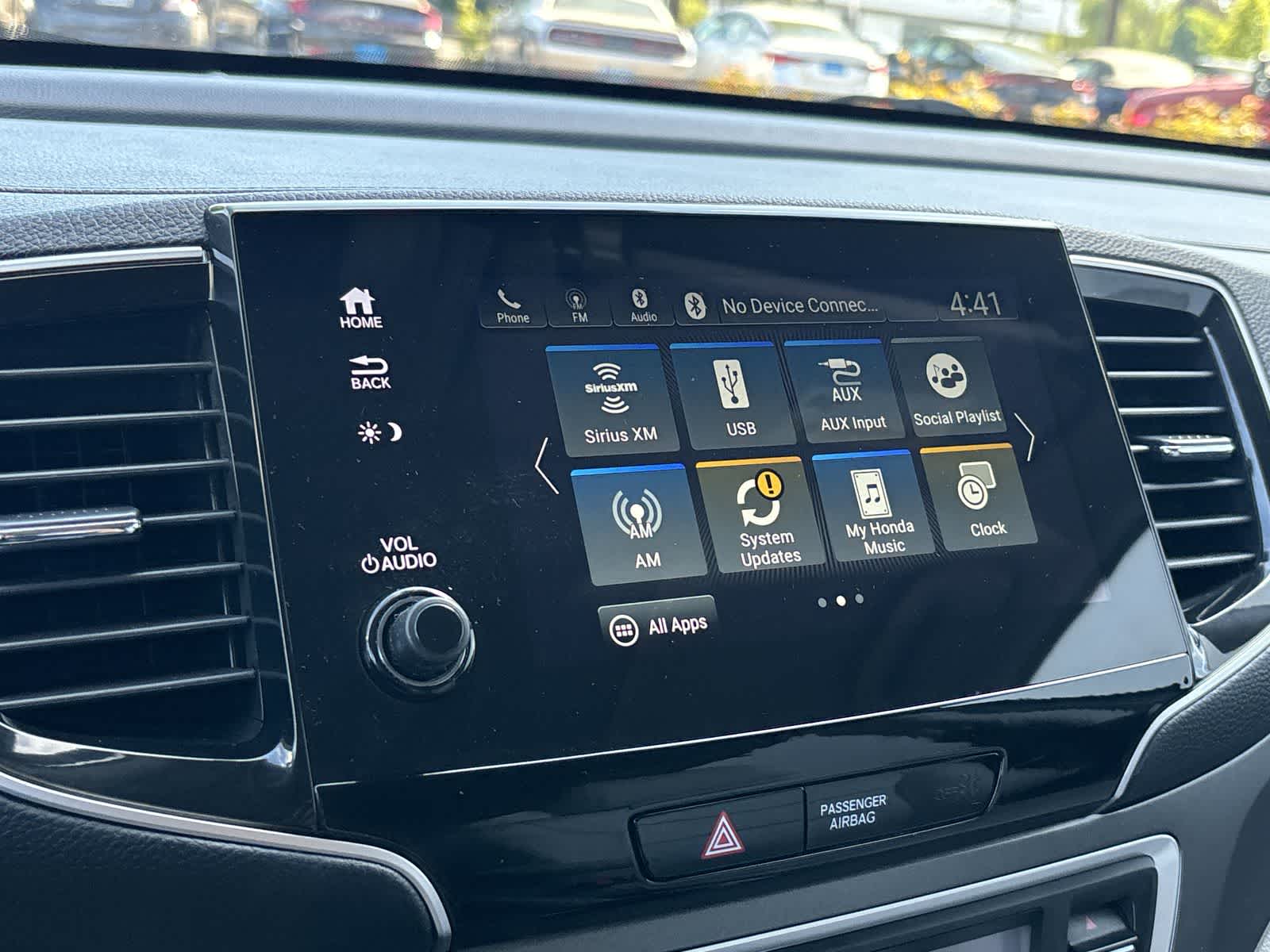 Thumbnail: 2021 Honda Pilot - 24