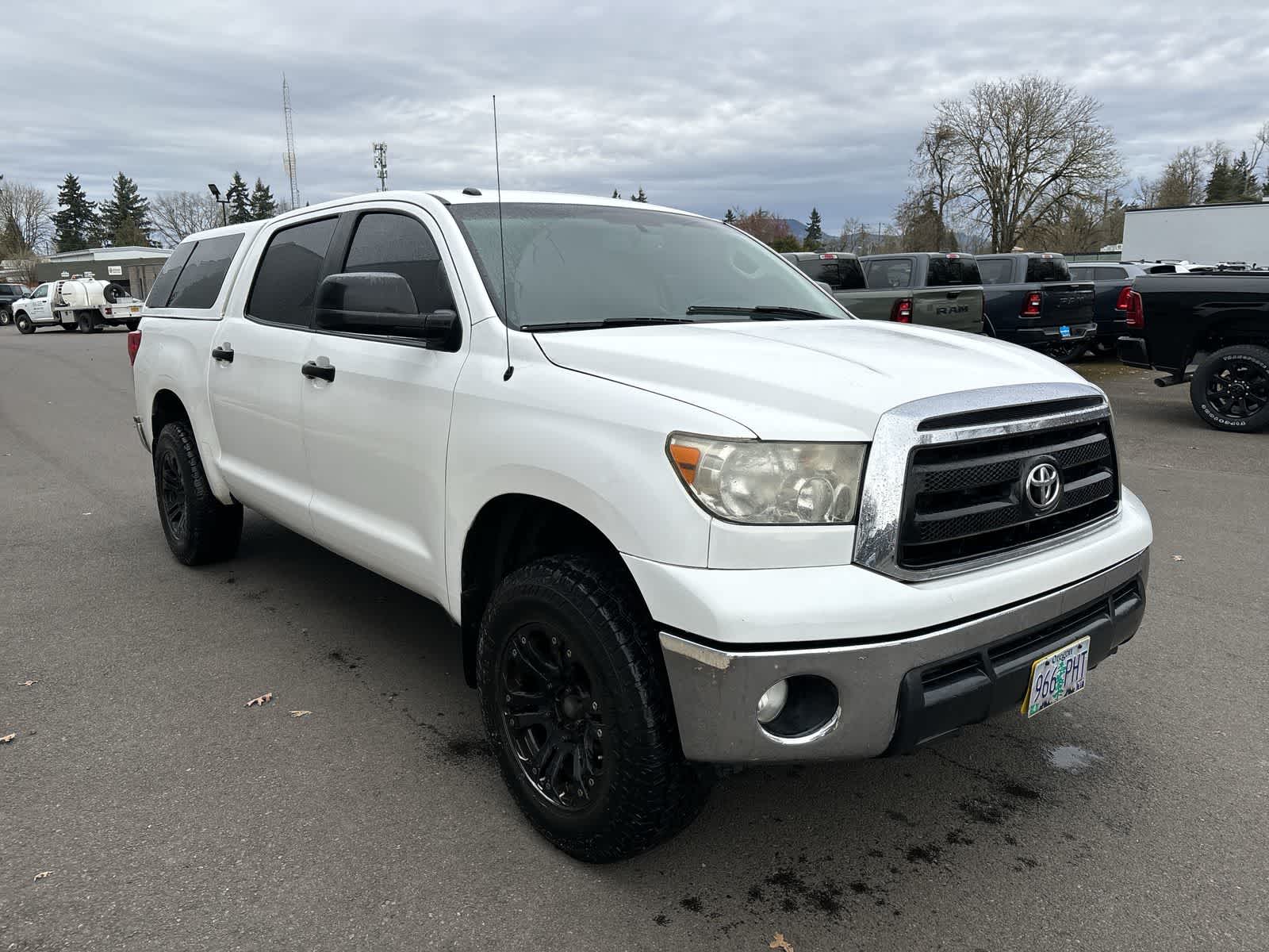 Thumbnail: 2010 Toyota Tundra - 6