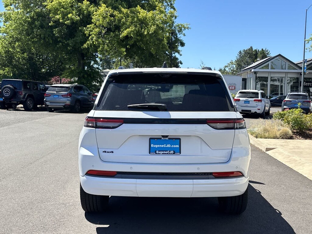 New 2026 Jeep Grand Cherokee Limited Reserve Sport Utility