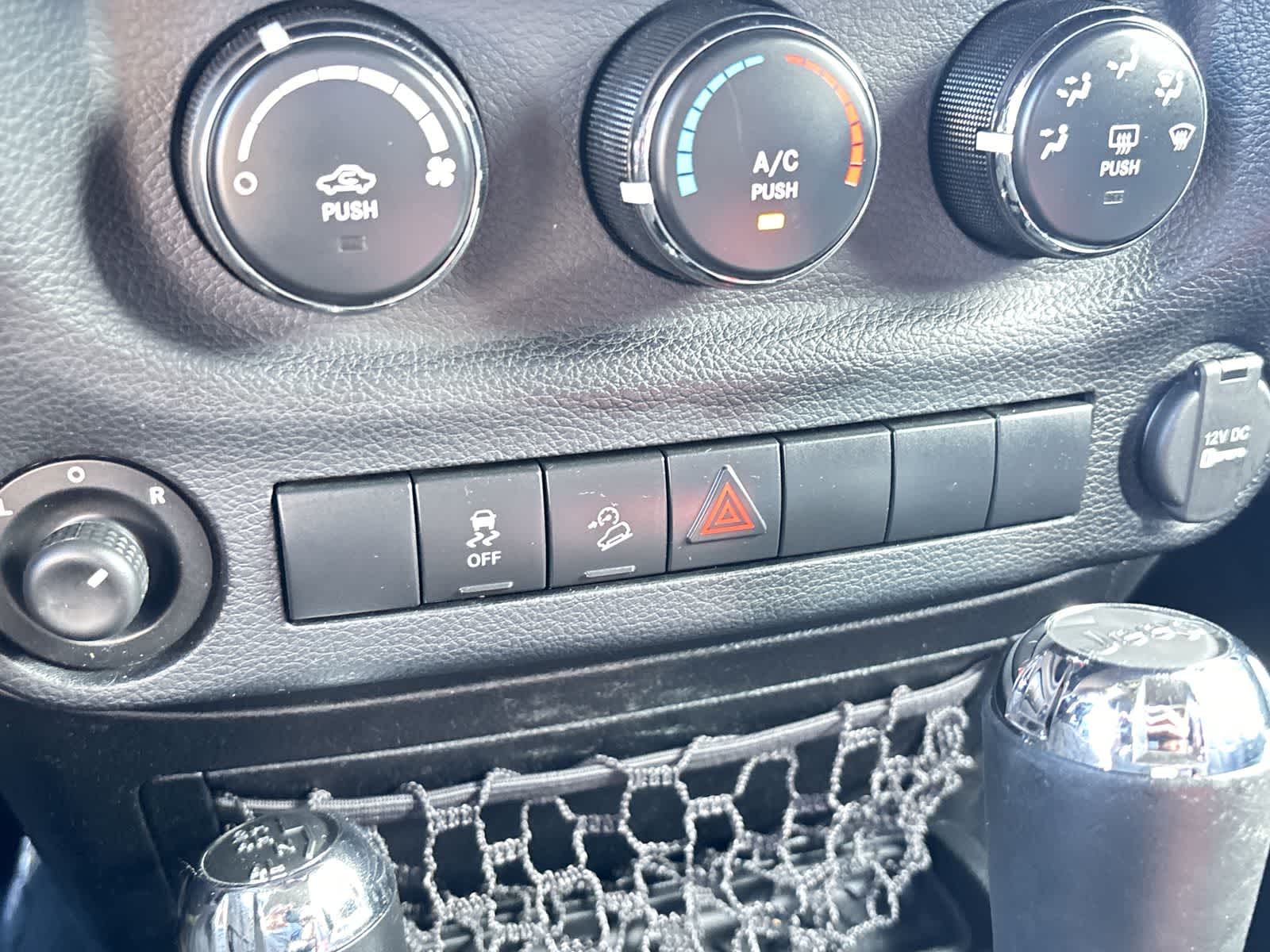 2013 Jeep Wrangler Sport 20
