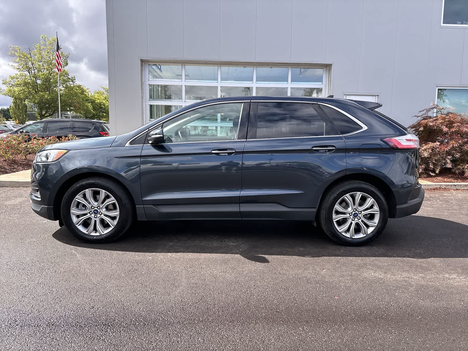 Used 2022 Ford Edge Titanium with VIN 2FMPK4K94NBA55502 for sale in Eugene, OR